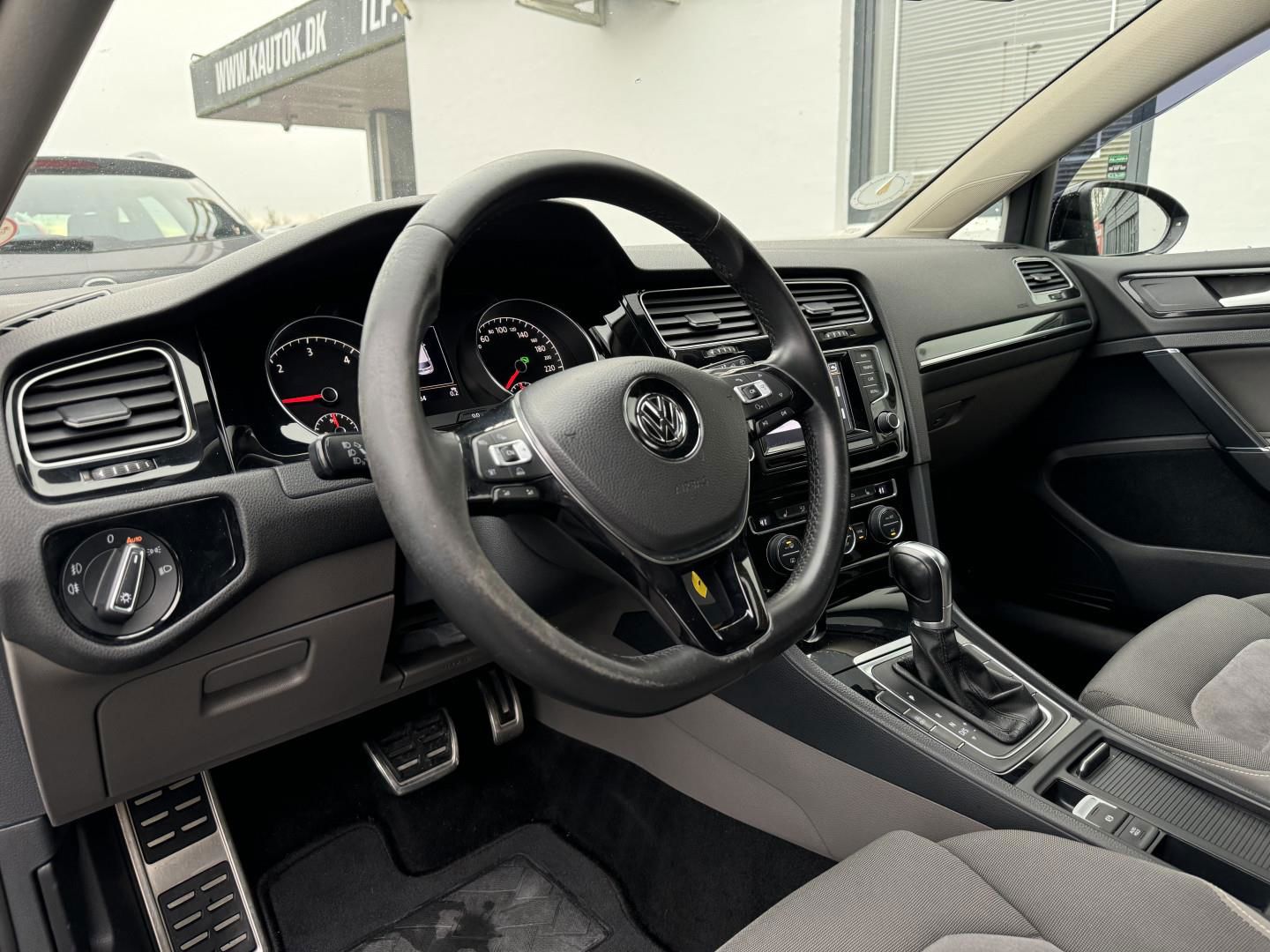 Billede af VW Golf 2,0 BlueMotion TDI Highline DSG 150HK 3d 6g Aut.