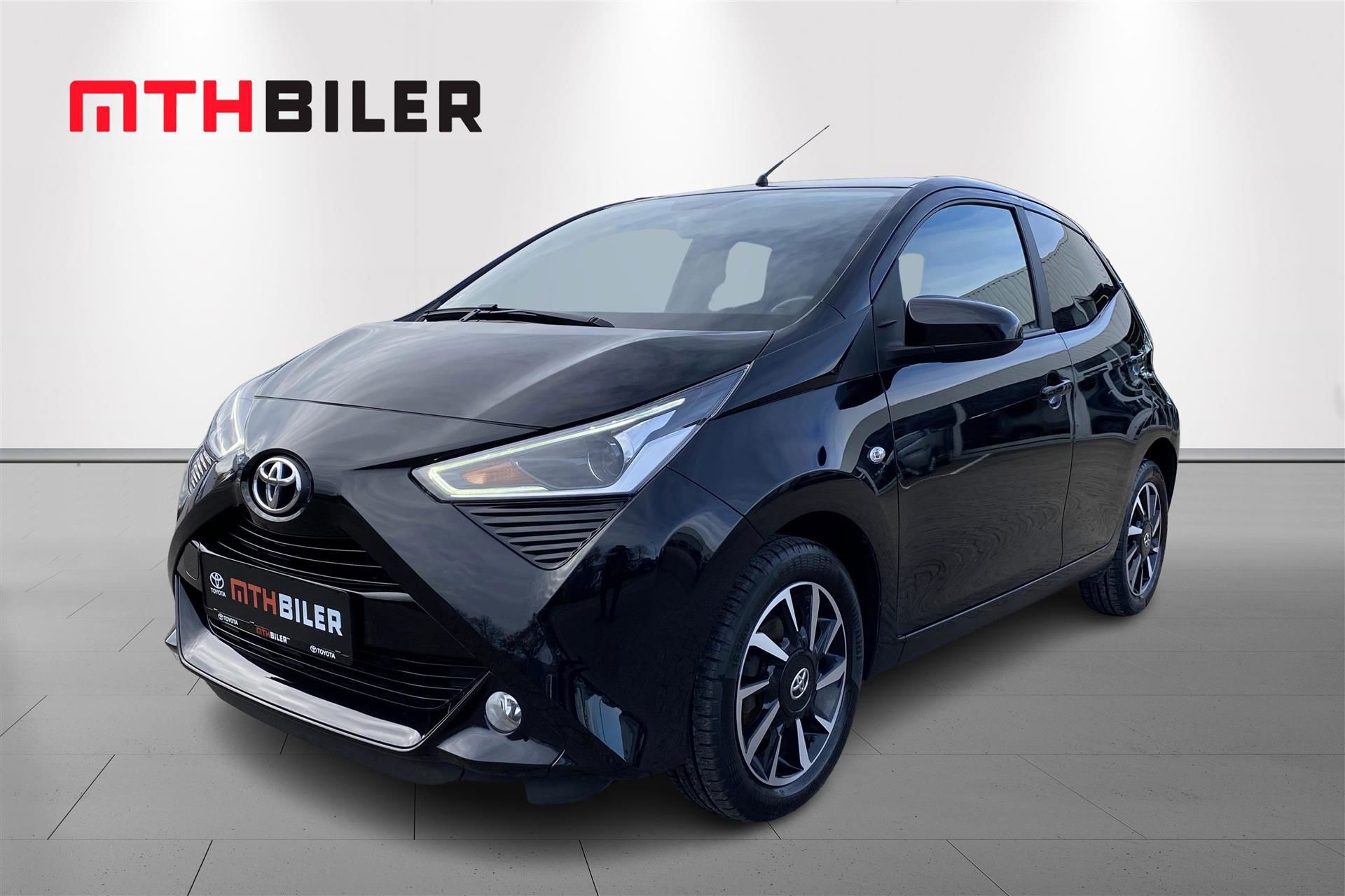 Billede af Toyota Aygo 1,0 VVT-I X-Black 72HK 5d