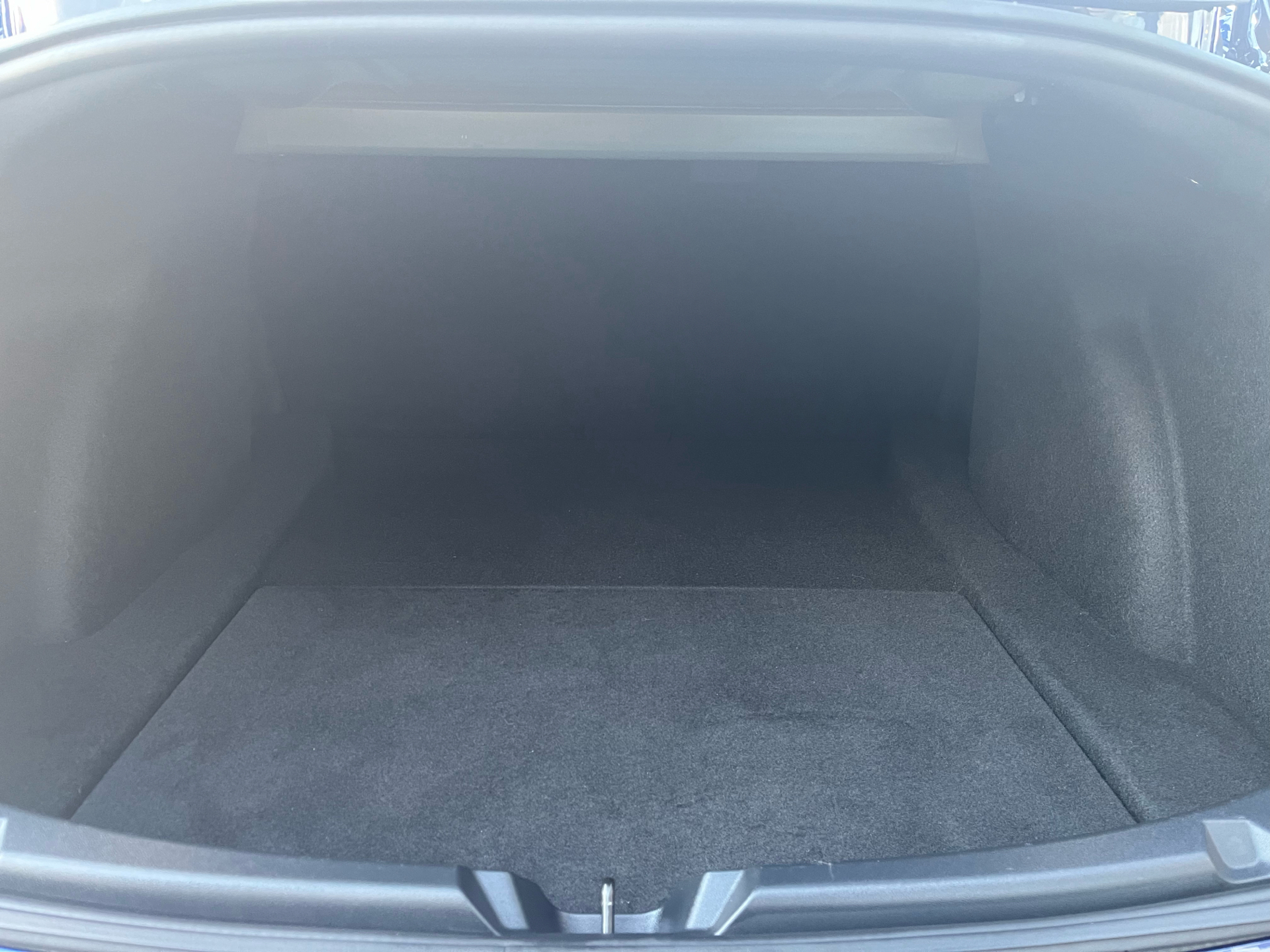 Billede af Tesla Model 3 EL Standard Range 283HK Aut.