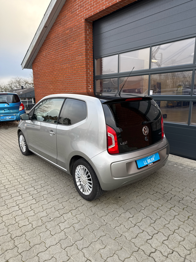 Billede af VW up 1,0 BMT High 75HK 3d