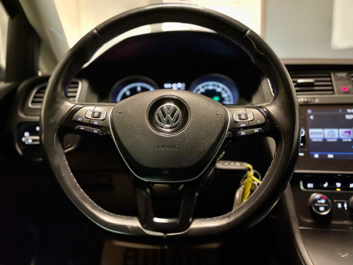 VW Golf 2018