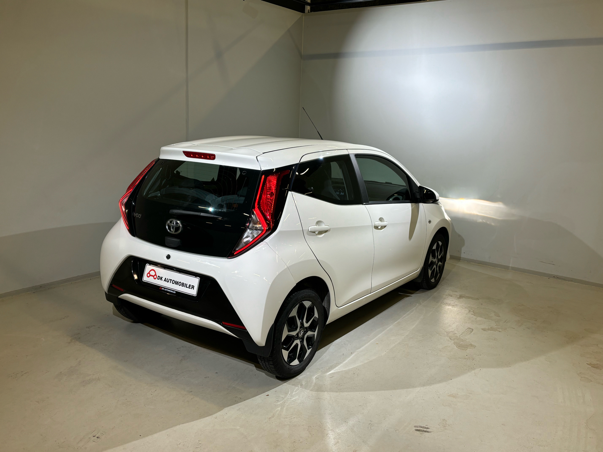 Billede af Toyota Aygo 1,0 VVT-I X-plore DAB+ 72HK 5d