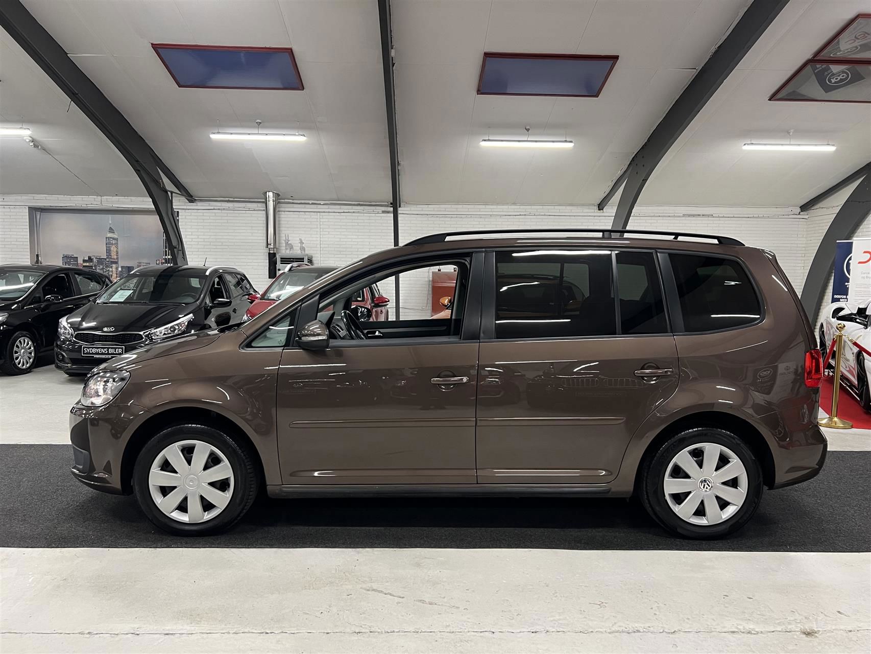 VW Touran 2012