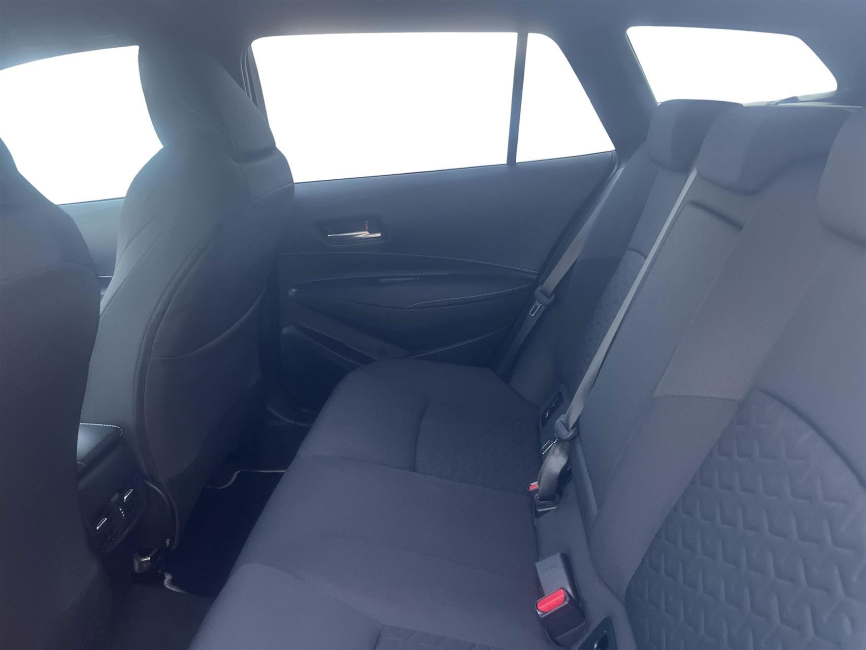 Billede af Toyota Corolla Touring Sports 1,8 Hybrid H3 Smart E-CVT 122HK Stc Trinl. Gear