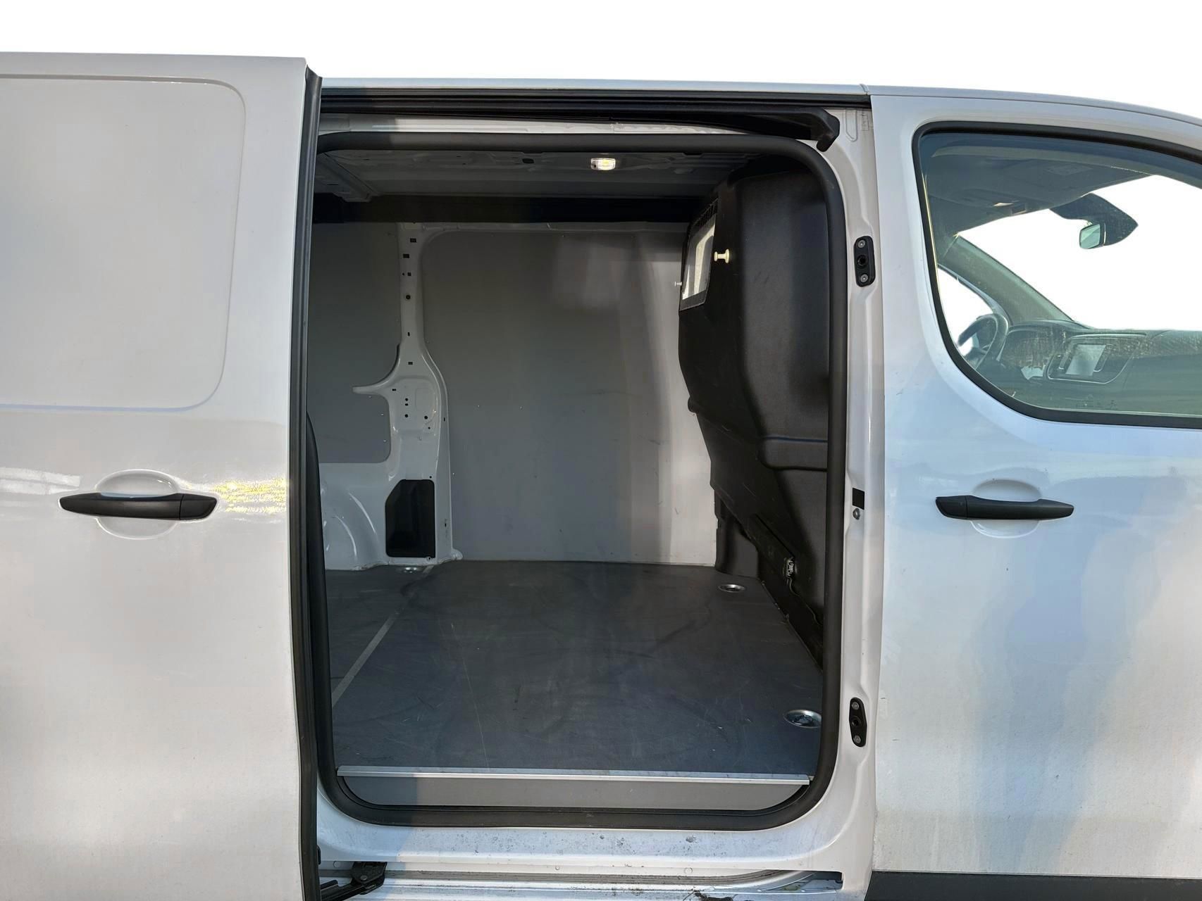 Billede af Toyota Proace Long 2,0 D Comfort 144HK Van 6g