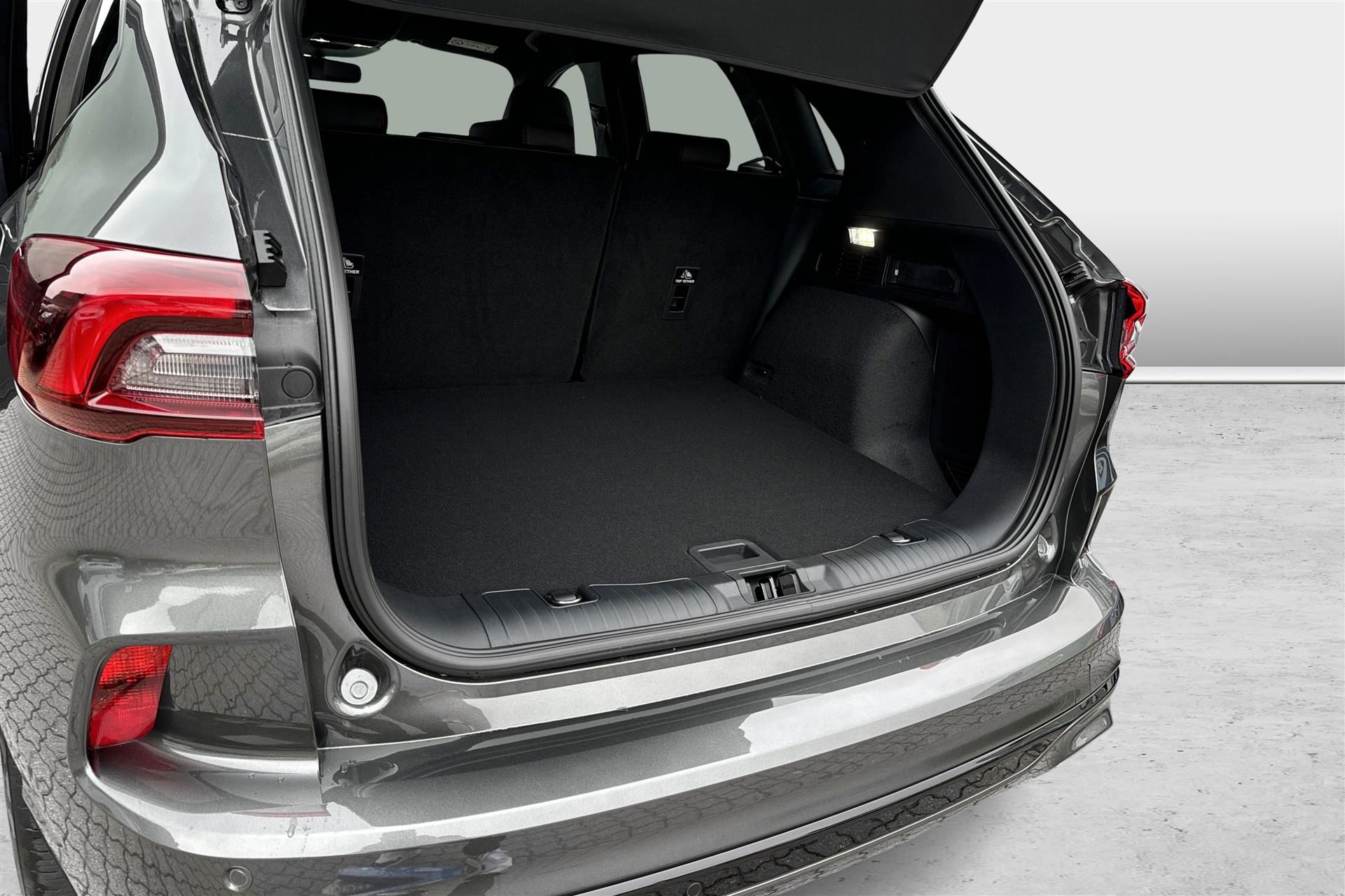 Billede af Ford Kuga 2,5 Plugin-hybrid ST-Line X CVT 243HK 5d Aut.