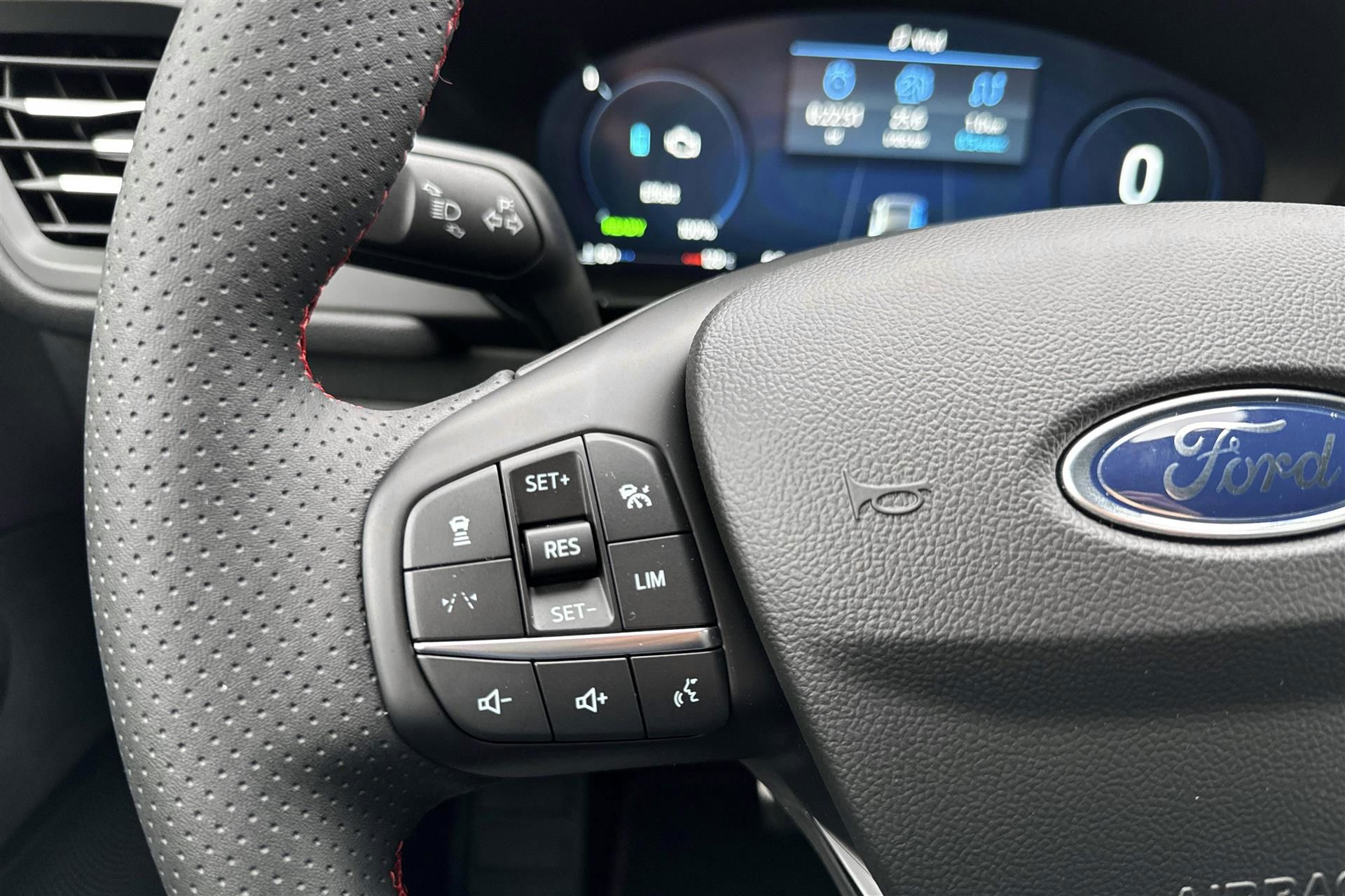 Billede af Ford Kuga 2,5 Plugin-hybrid ST-Line X CVT 243HK 5d Aut.