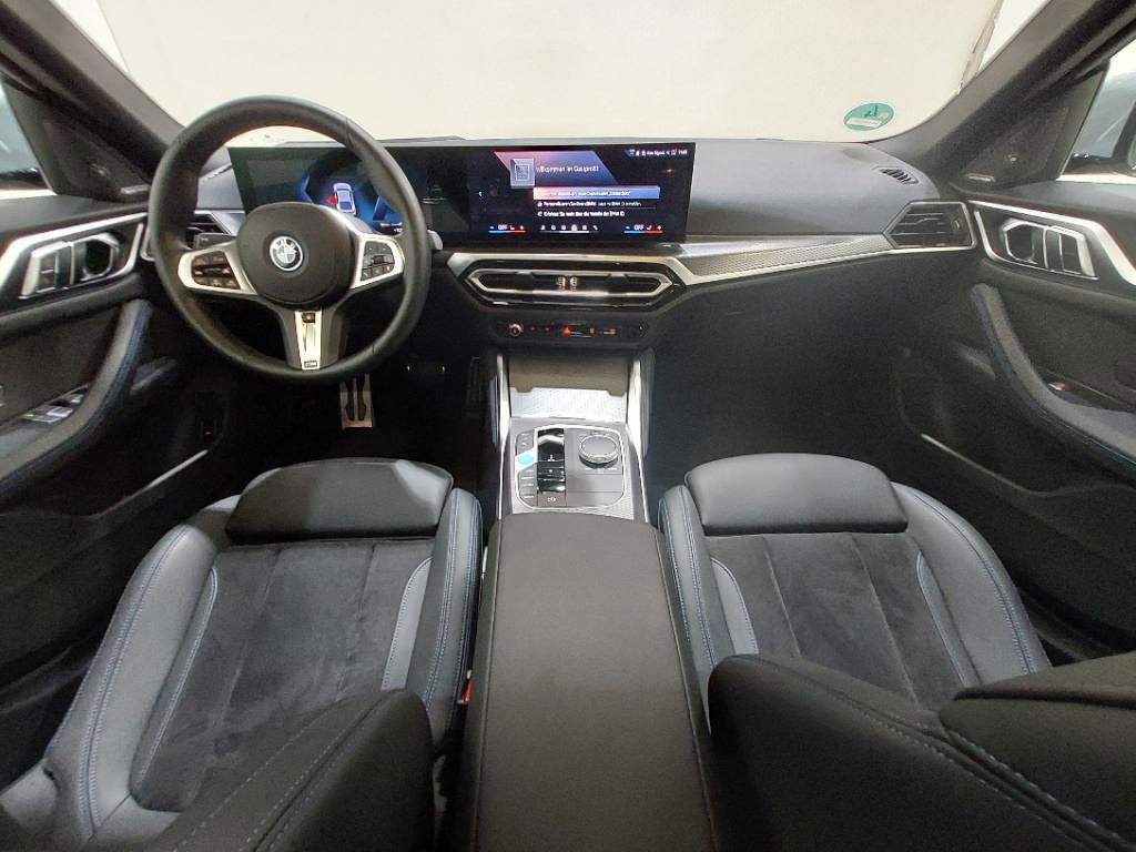 BMW i4 2023