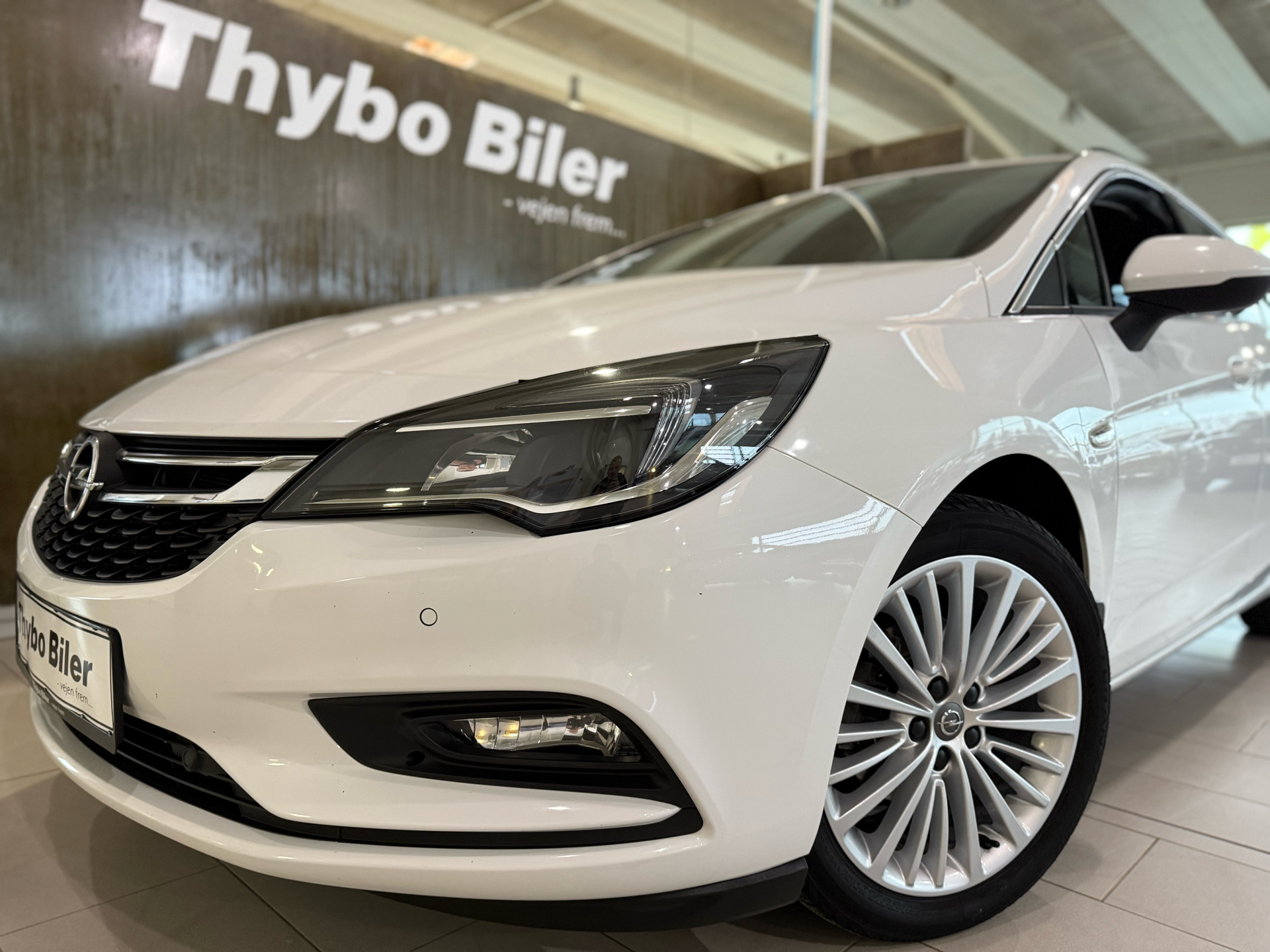 Billede af Opel Astra Sports Tourer 1,4 Turbo Innovation Start/Stop 150HK Stc 6g Aut.