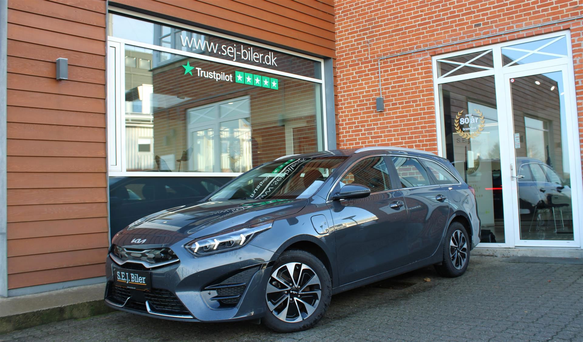 Billede af Kia Ceed SW 1,6 GDI PHEV  Plugin-hybrid Prestige DCT 141HK Stc 6g Aut.