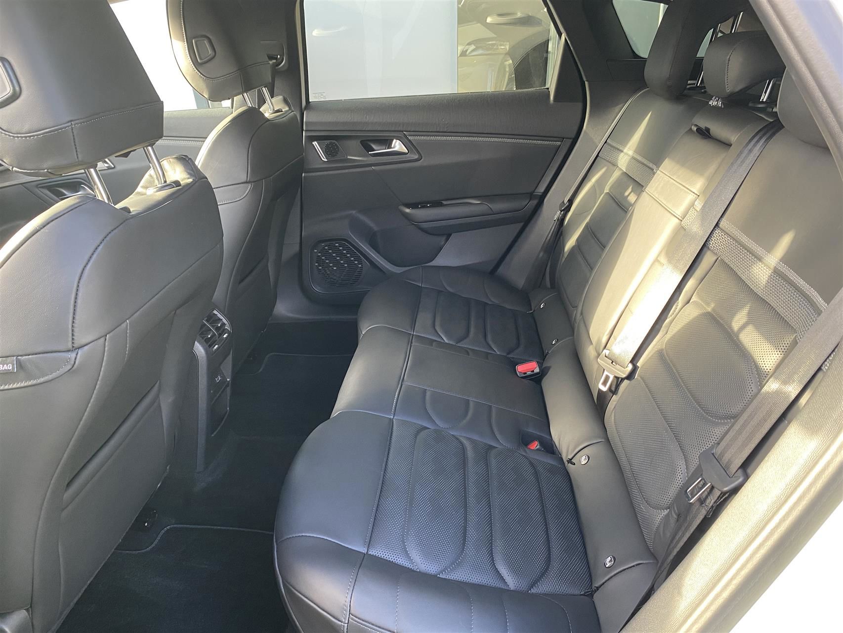 Billede af Citroën C5 X 1,6 Plugin-hybrid Palais 225HK 5d 8g Aut.