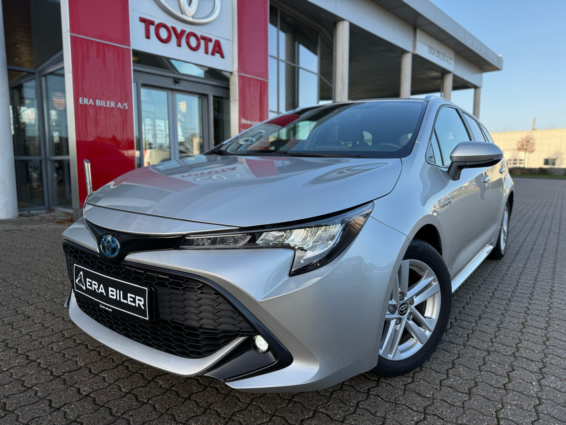 Billede af Toyota Corolla Touring Sports 1,8 Hybrid H3 Smart E-CVT 122HK Stc Trinl. Gear