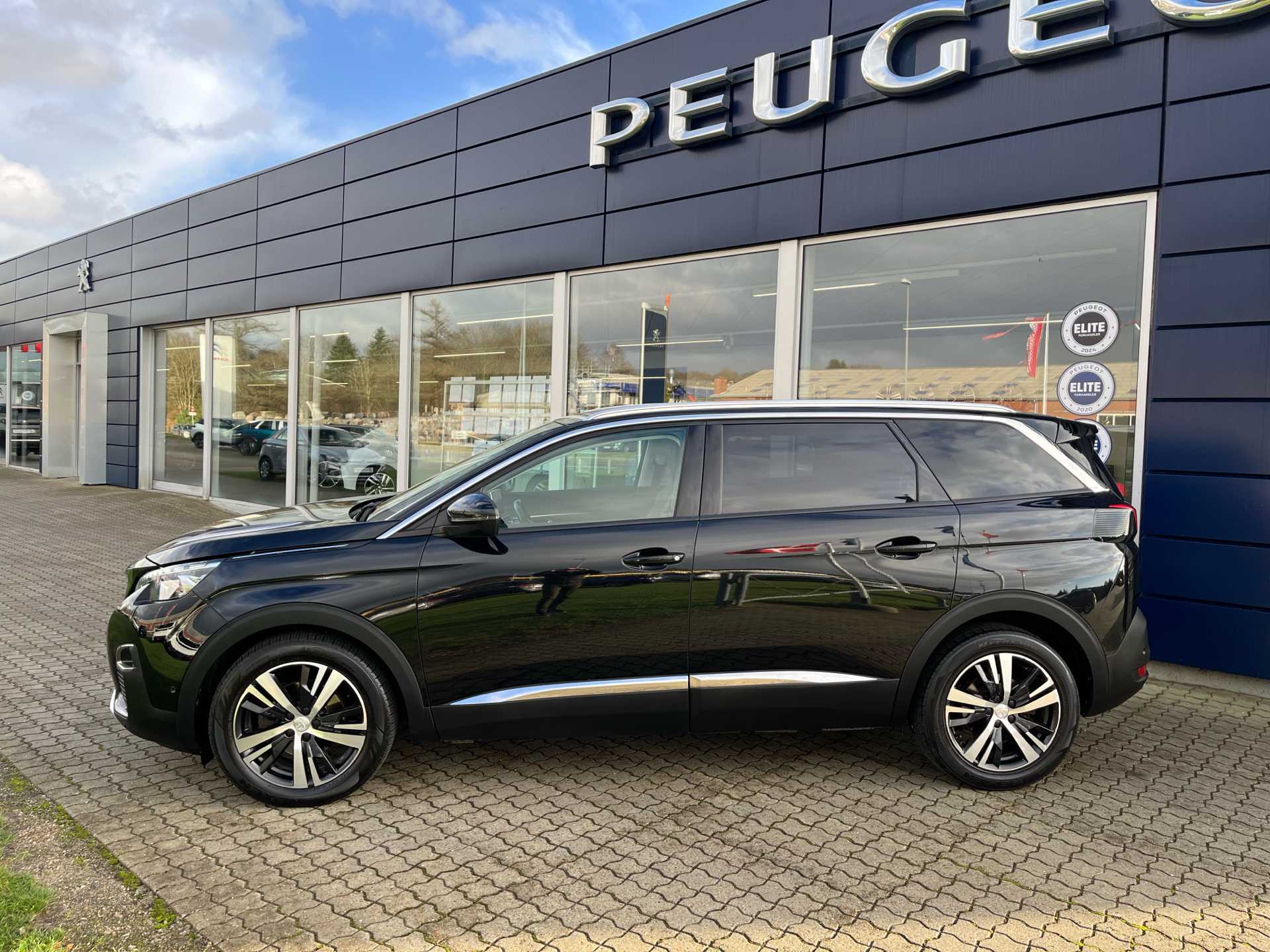 Billede af Peugeot 5008 1,6 BlueHDi Allure EAT6 120HK 5d 6g Aut.