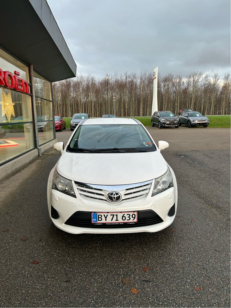 Billede af Toyota Avensis 1,6 VVT-I T1 Business 132HK Stc 6g