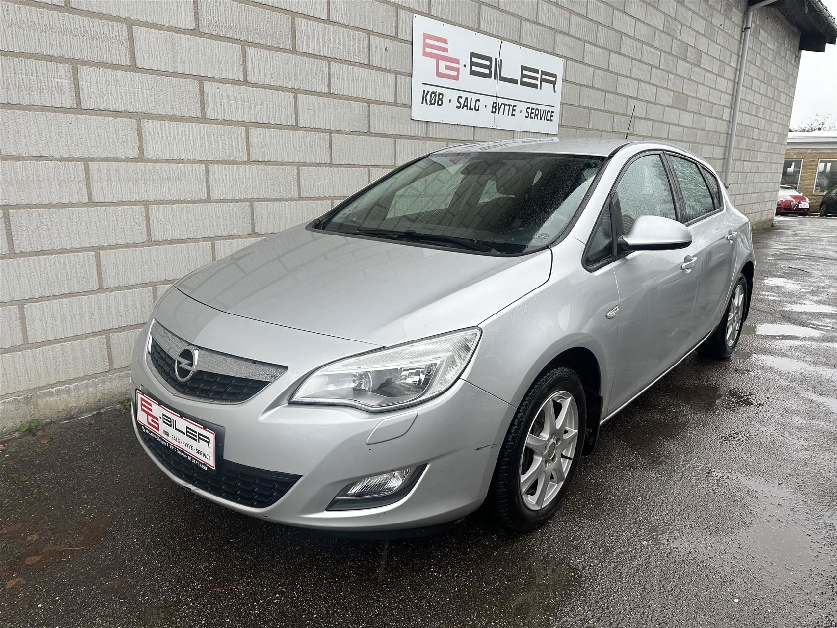 Opel Astra 2010