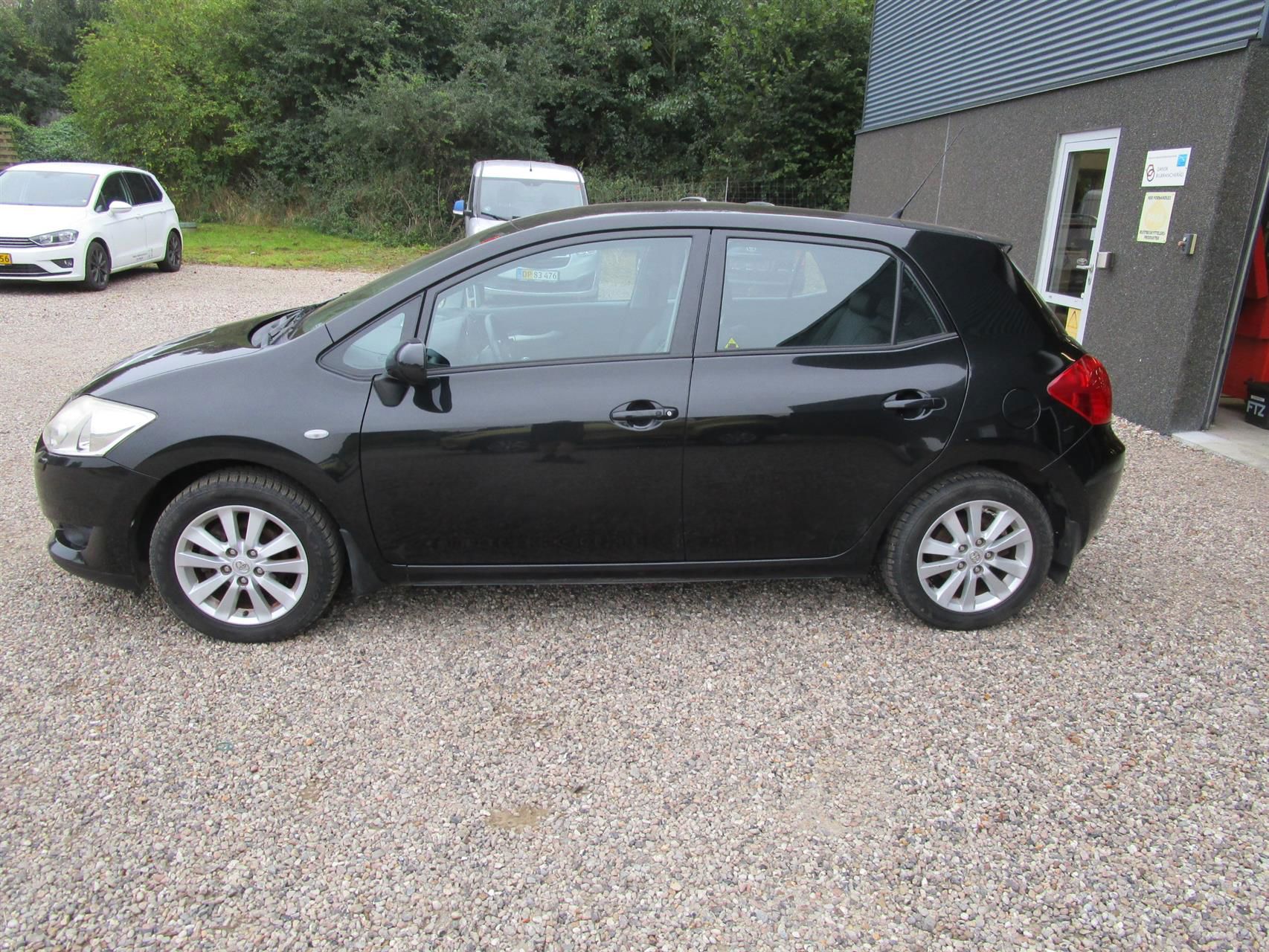 Billede af Toyota Auris 1,6 VVT-I Linea Sol 124HK 5d