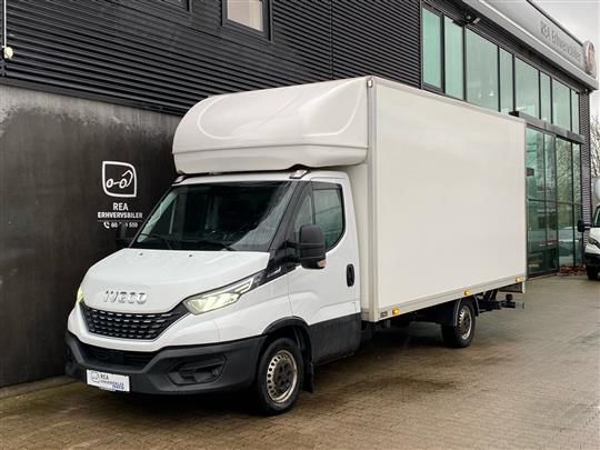 Iveco Daily 35S18 4100mm 3,0 D m/Alukasse med lift 180HK Ladv./Chas. 8g Aut.