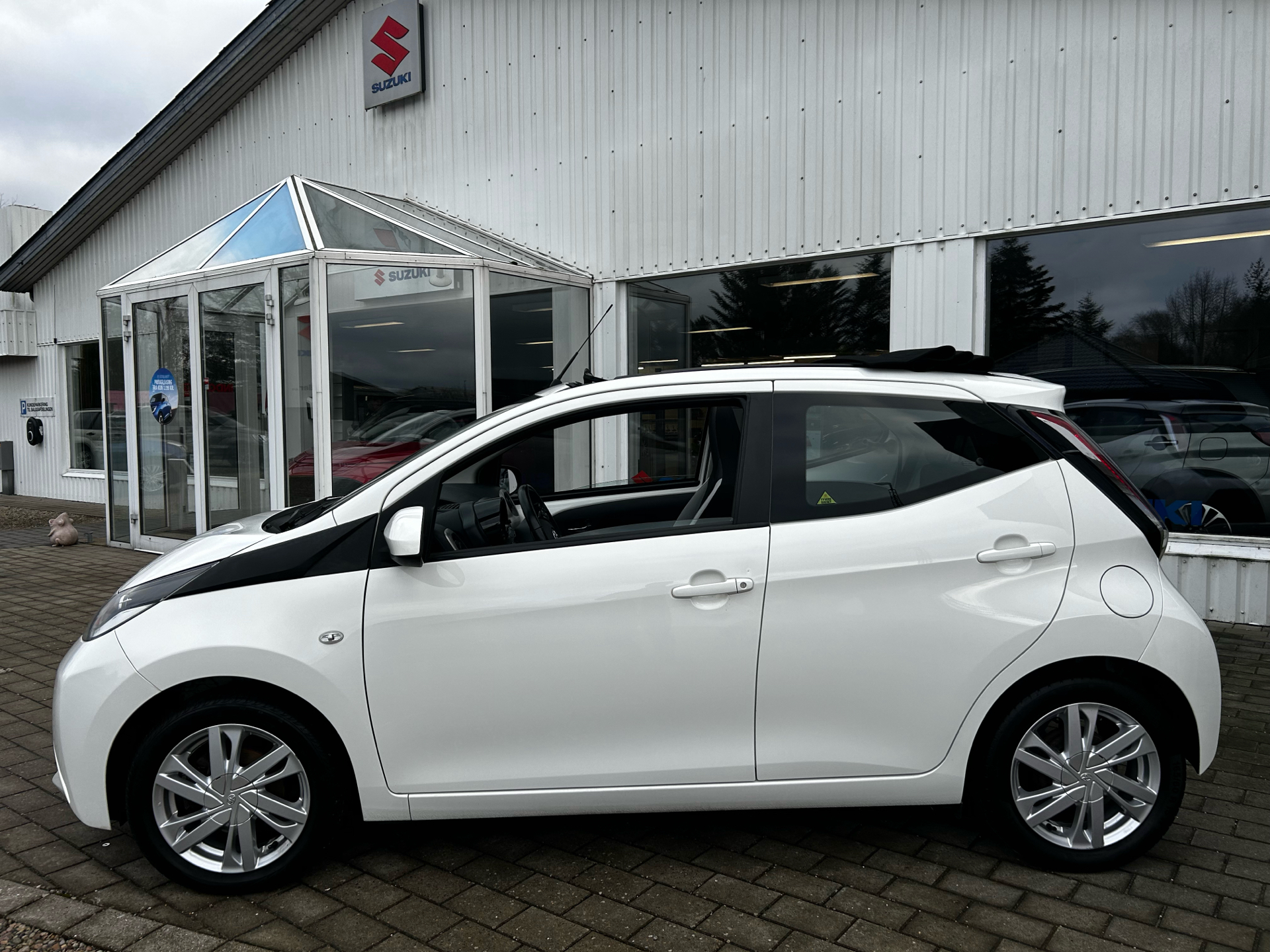 Billede af Toyota Aygo 1,0 VVT-I X-Sky 69HK 5d