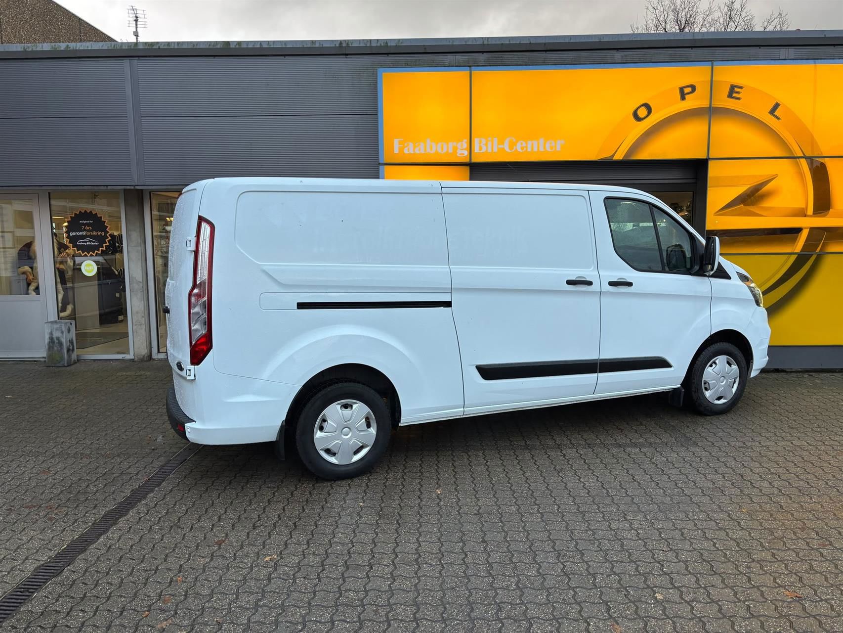 Billede af Ford Transit Custom 300 L2H1 2,0 TDCi Trend 130HK Van 6g