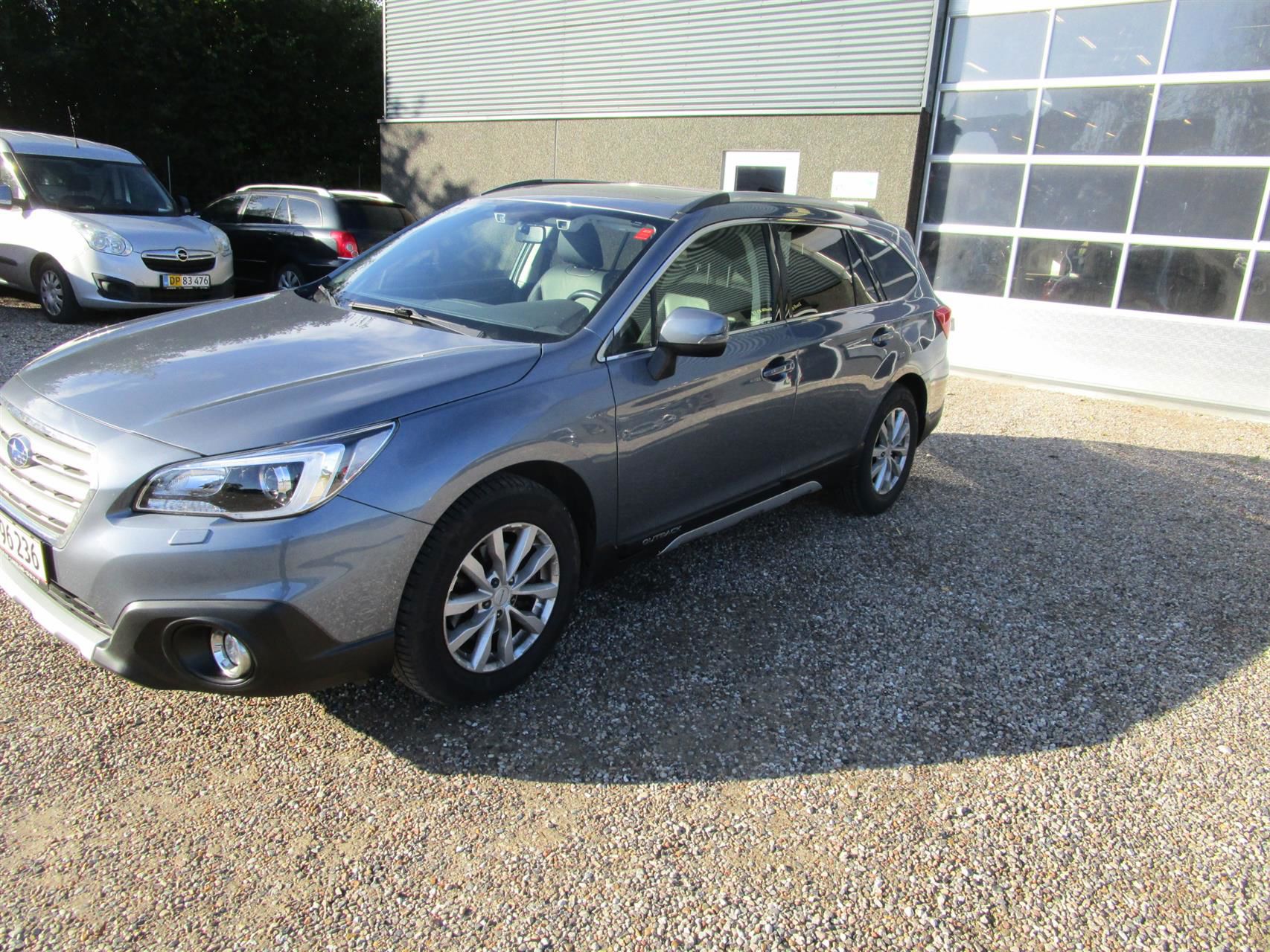 Billede af Subaru Outback 2,5 i Summit AWD CVT 175HK Stc 6g Aut.