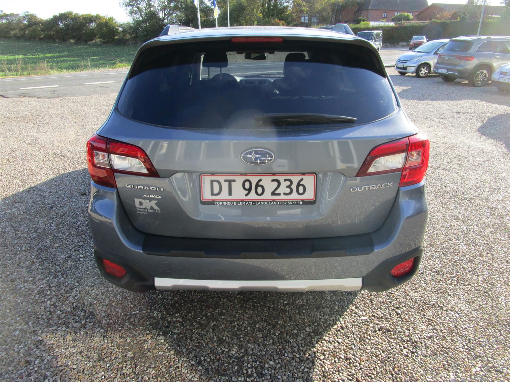 Billede af Subaru Outback 2,5 i Summit AWD CVT 175HK Stc 6g Aut.