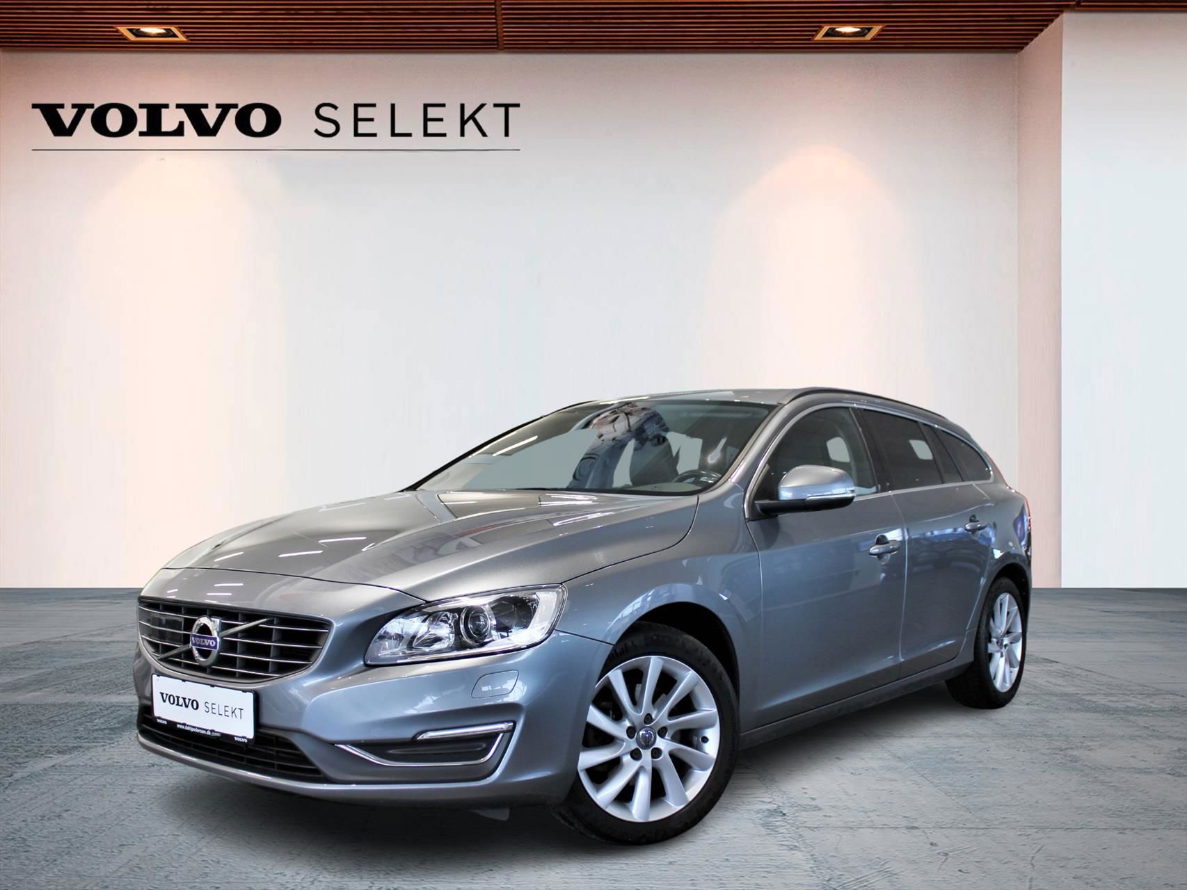 Billede af Volvo V60 2,0 T4 Momentum 190HK Stc 6g Aut.