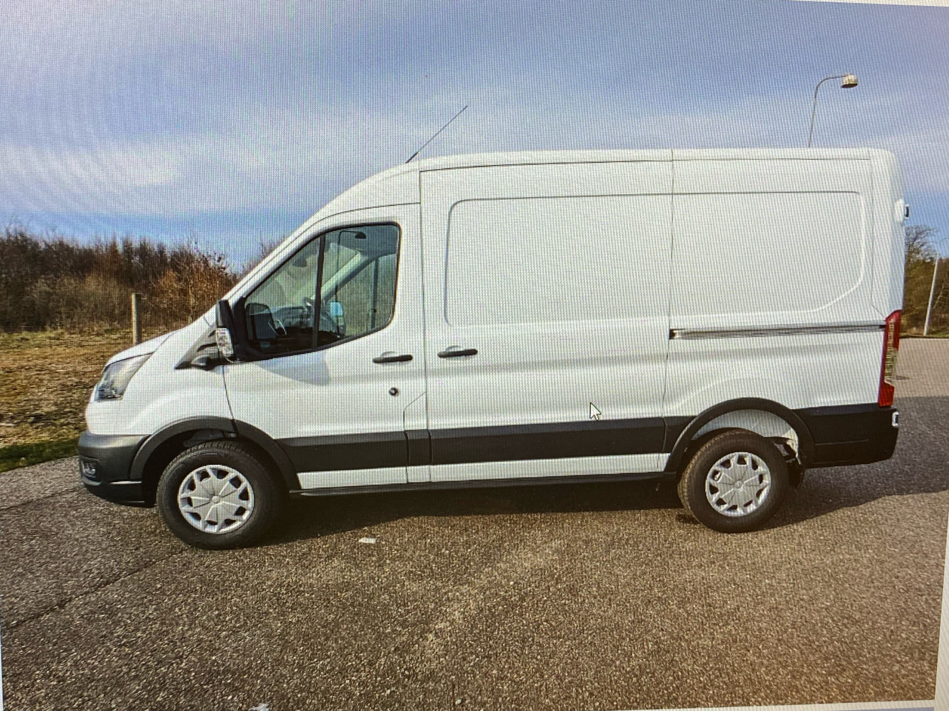 Billede af Ford Transit 350 L2H2 2,0 TDCi Trend 165HK Van 6g