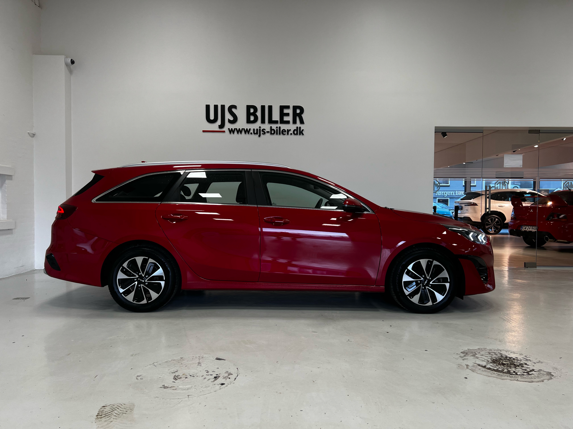 Billede af Kia Ceed SW 1,6 GDI PHEV  Plugin-hybrid Prestige DCT 141HK Stc 6g Aut.