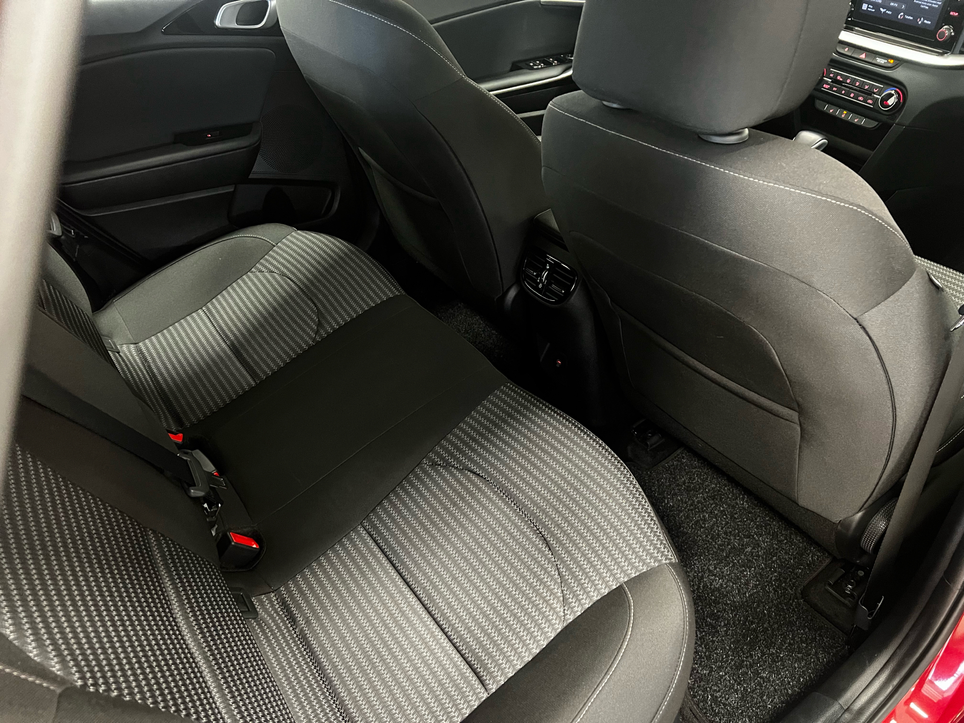 Billede af Kia Ceed SW 1,6 GDI PHEV  Plugin-hybrid Prestige DCT 141HK Stc 6g Aut.