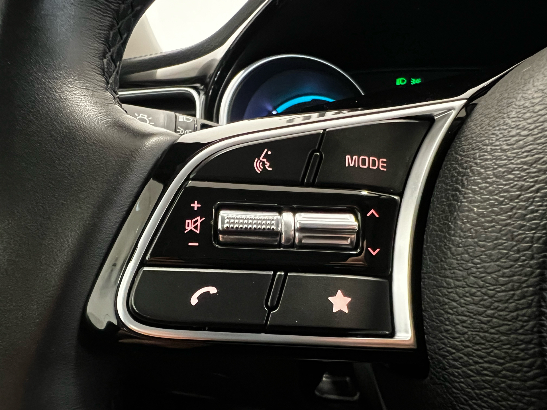 Billede af Kia Ceed SW 1,6 GDI PHEV  Plugin-hybrid Prestige DCT 141HK Stc 6g Aut.