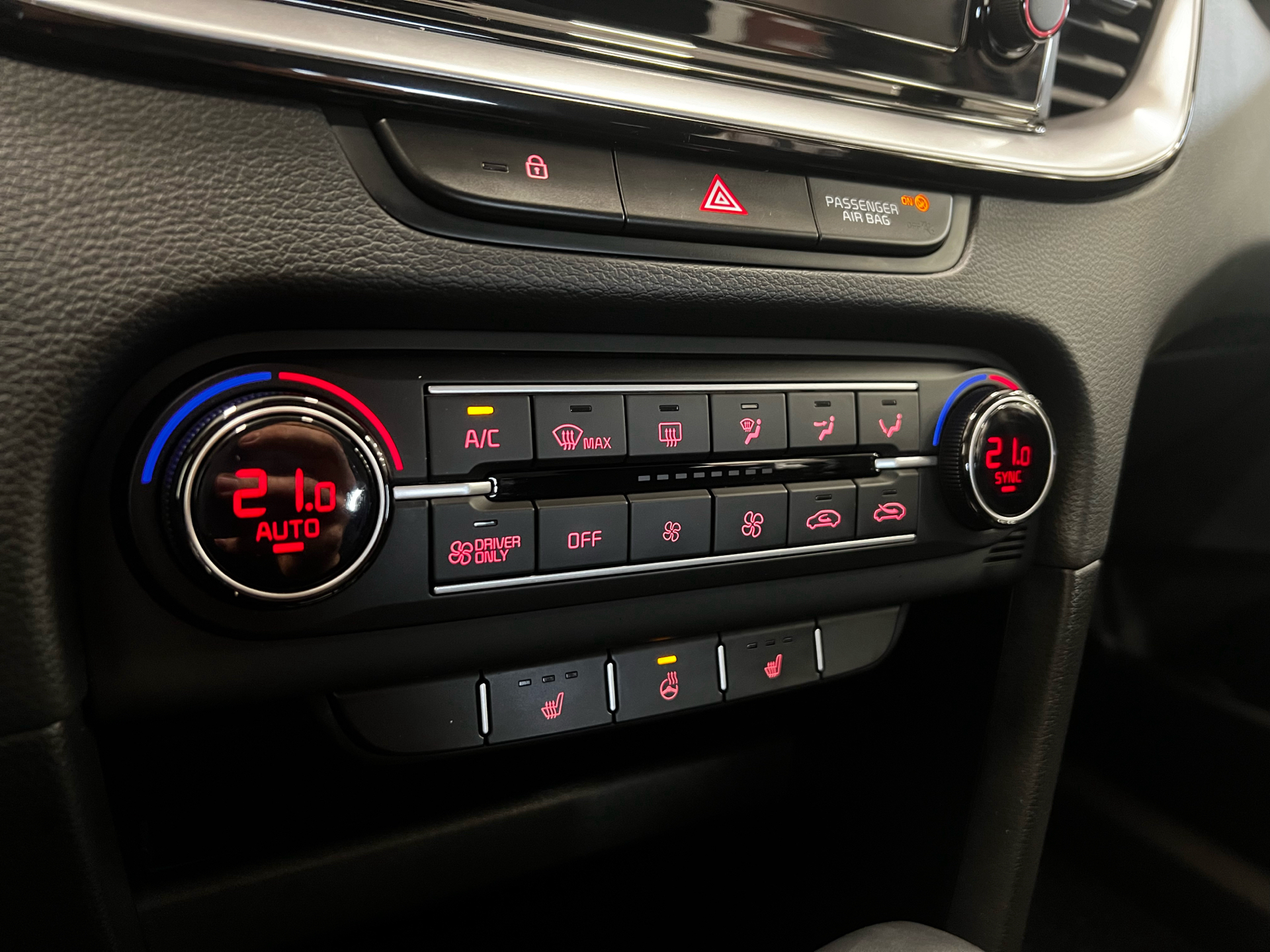 Billede af Kia Ceed SW 1,6 GDI PHEV  Plugin-hybrid Prestige DCT 141HK Stc 6g Aut.