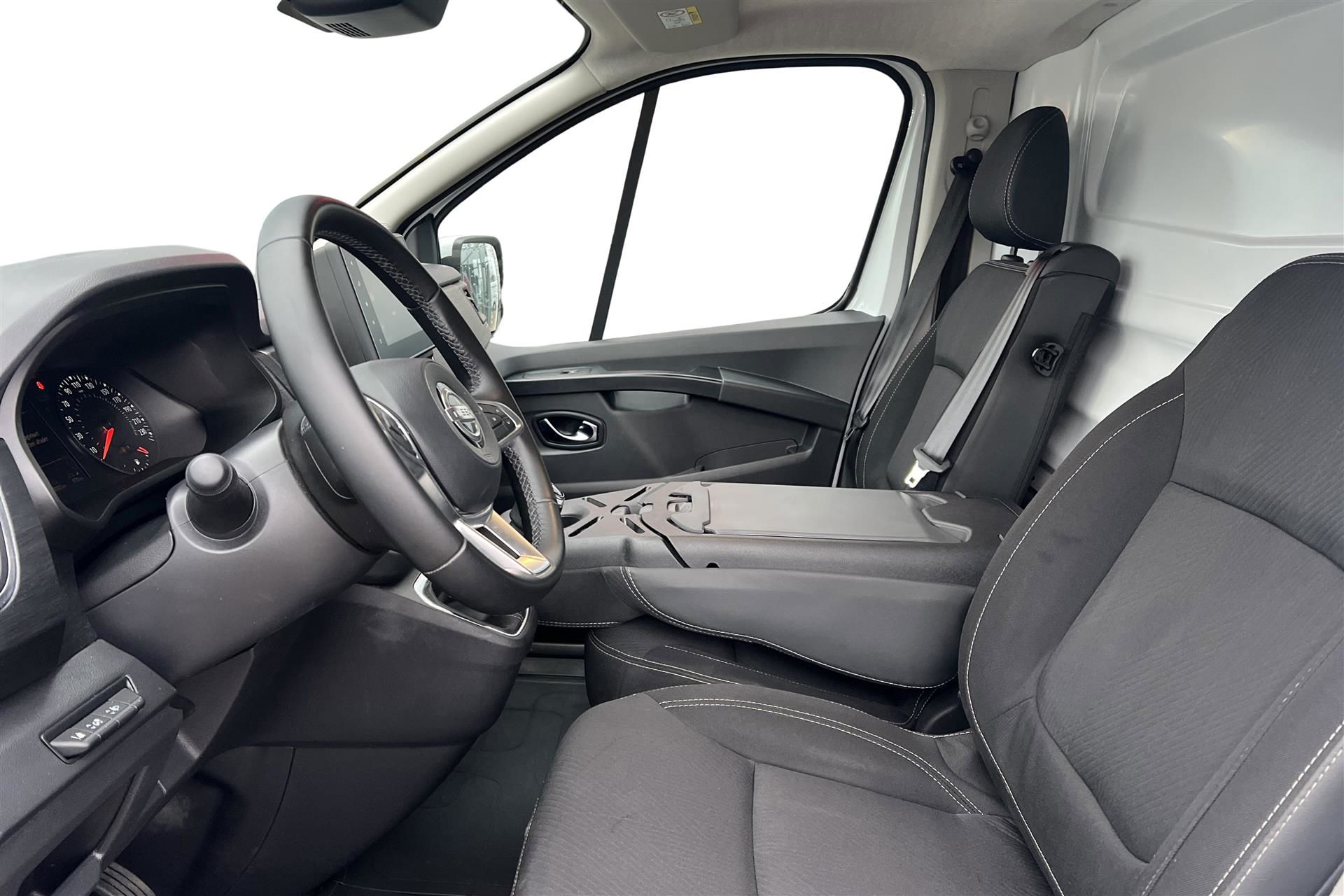 Billede af Nissan Primastar L2H1 2,0 DCi Tekna 150HK Van 6g