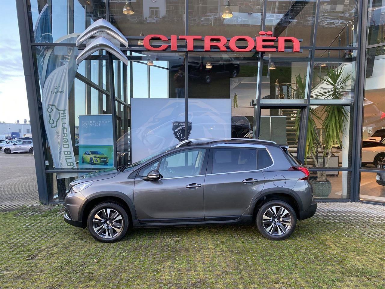 Billede af Peugeot 2008 1,2 e-THP Allure Sky 110HK