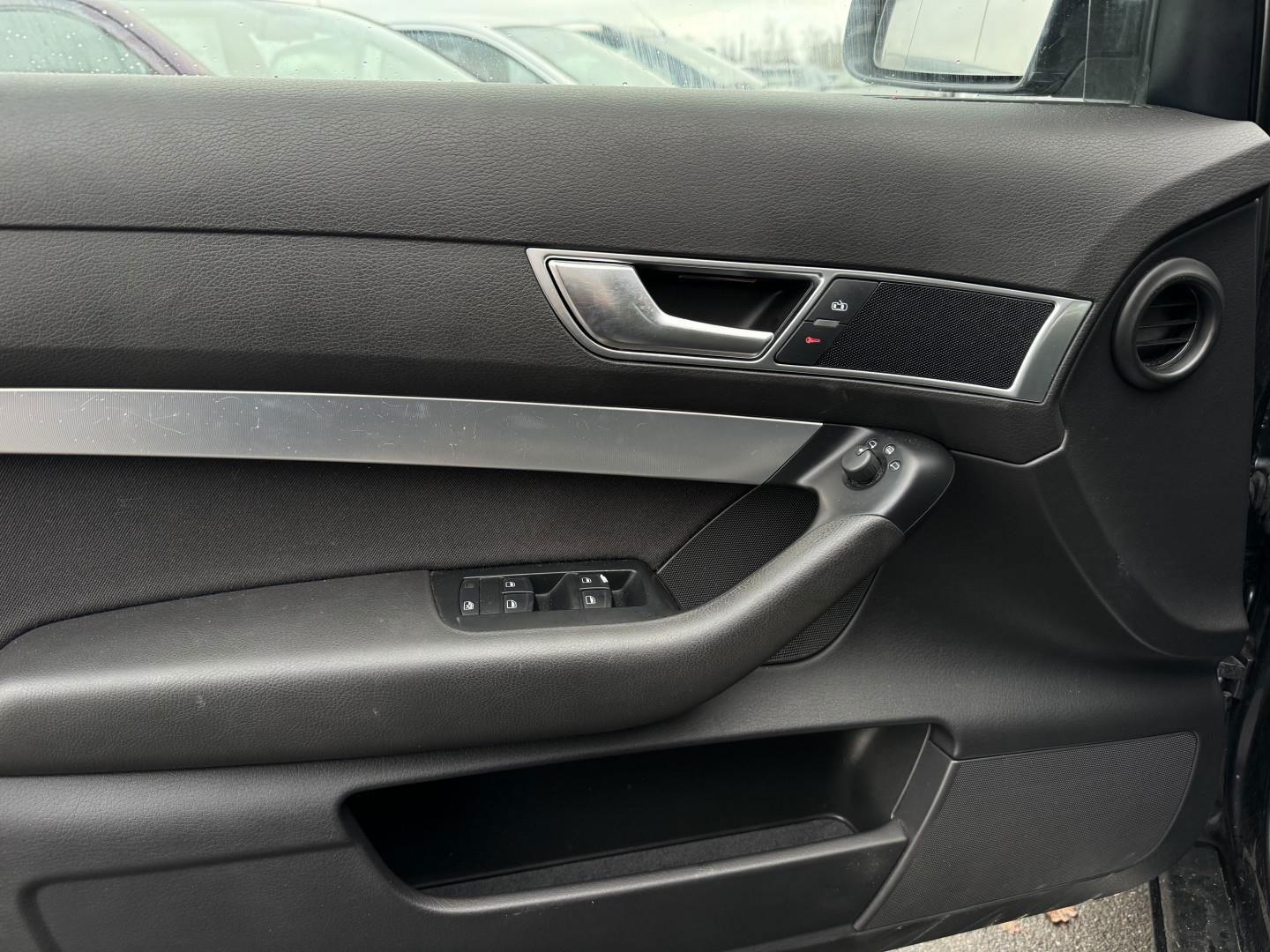 Billede af Audi A6 2,4 V6 177HK 6g