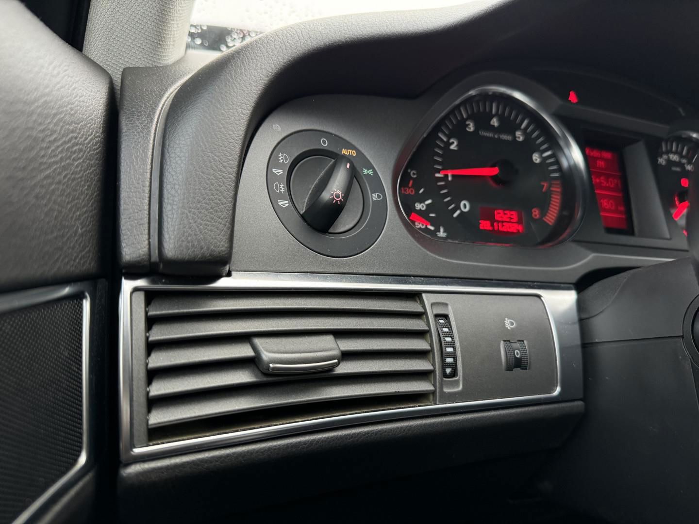 Billede af Audi A6 2,4 V6 177HK 6g