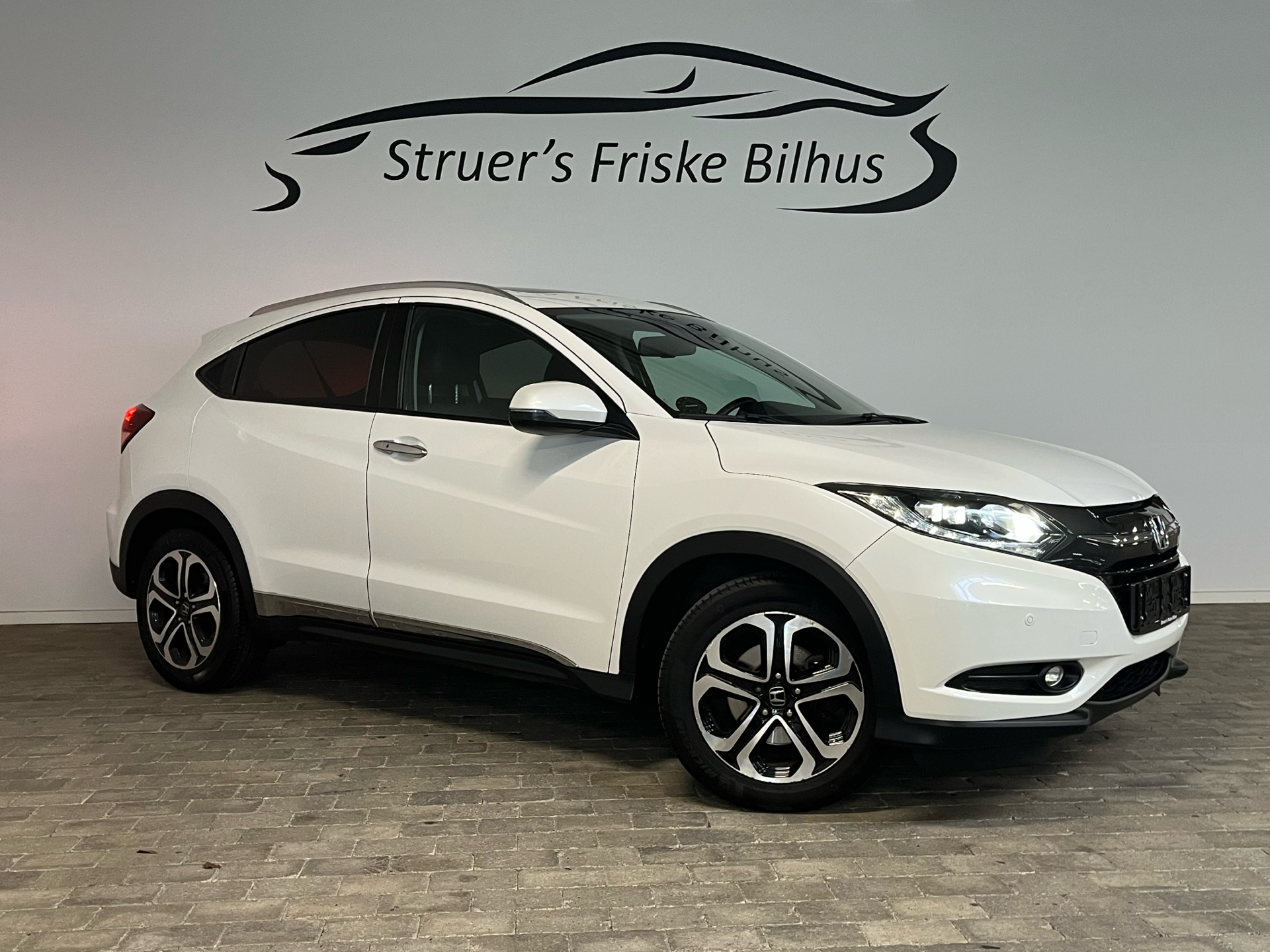 Billede af HONDA HR-V 1,5 VTEC Executive Navi & ADAS CVT 130HK 5d Trinl. Gear