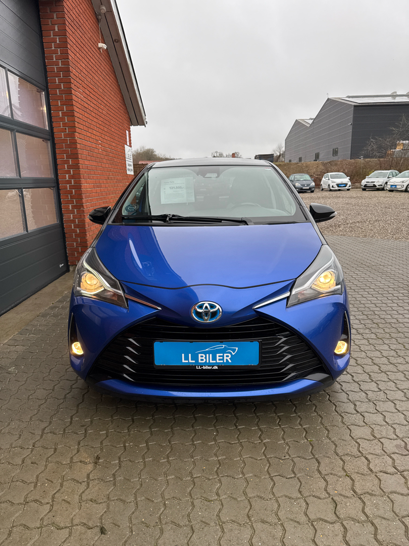 Billede af Toyota Yaris 1,5 Hybrid H3 Premiumpakke E-CVT 100HK 5d Trinl. Gear