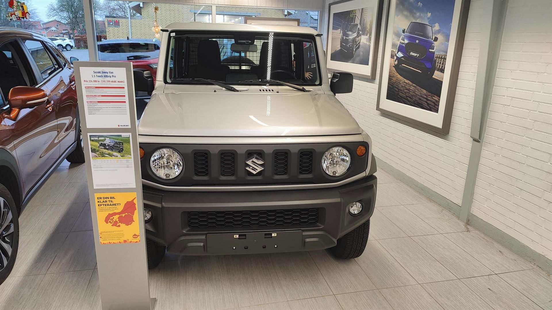 Billede af Suzuki Jimny 1,5 Touch AllGrip 102HK Van