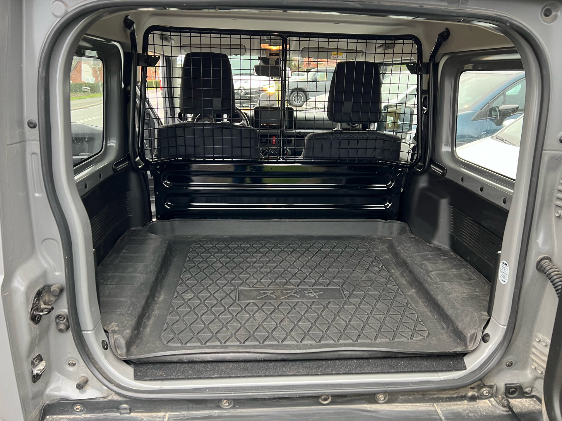 Billede af Suzuki Jimny 1,5 Touch AllGrip 102HK Van