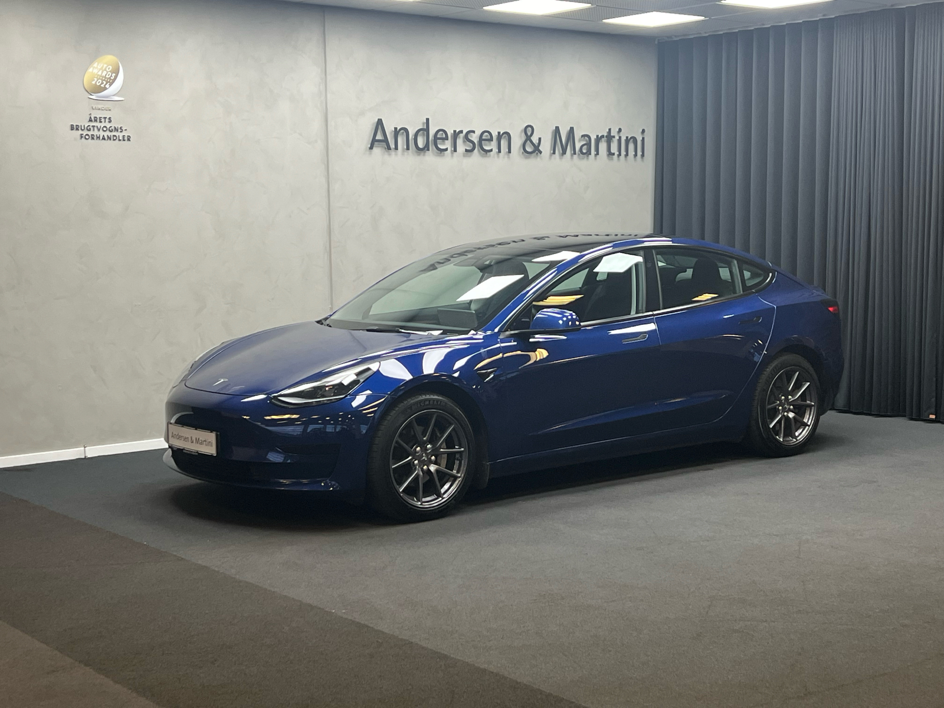 Billede af Tesla Model 3 EL Standard Range Plus 325HK Aut.