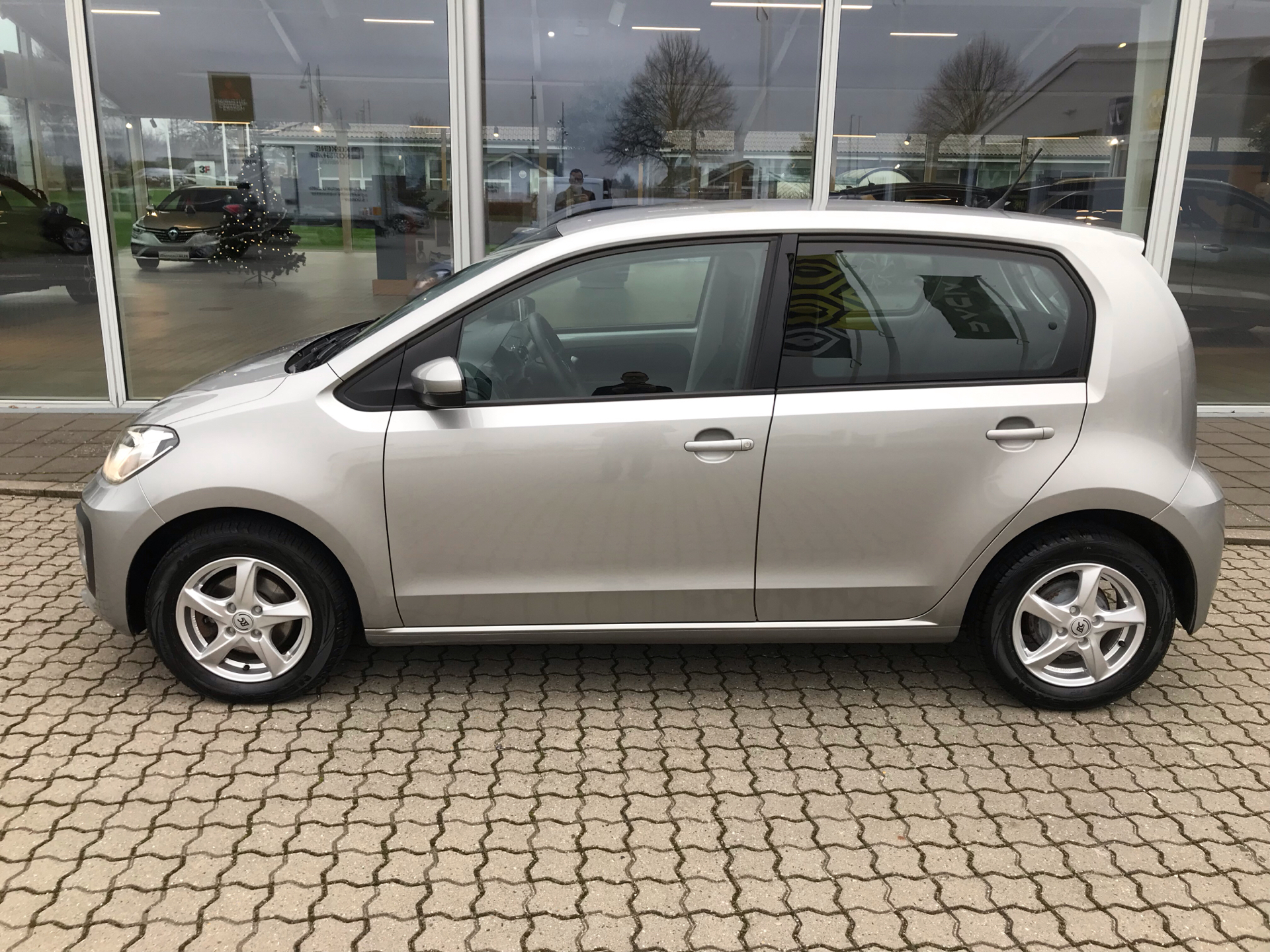 Billede af VW up 1,0 MPI BMT Move 60HK 5d