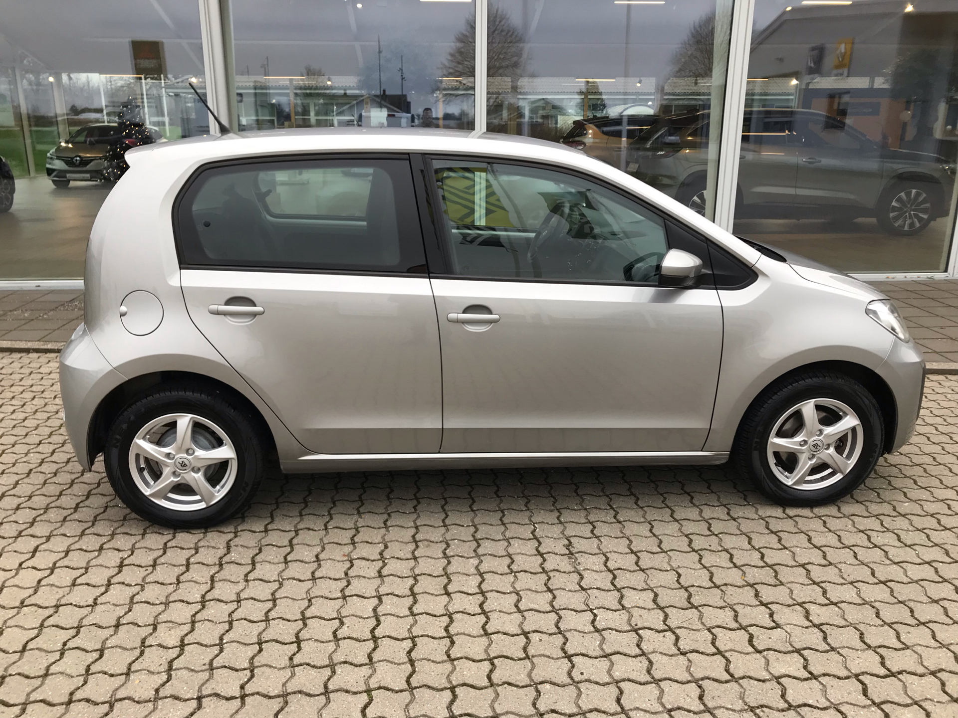 Billede af VW up 1,0 MPI BMT Move 60HK 5d