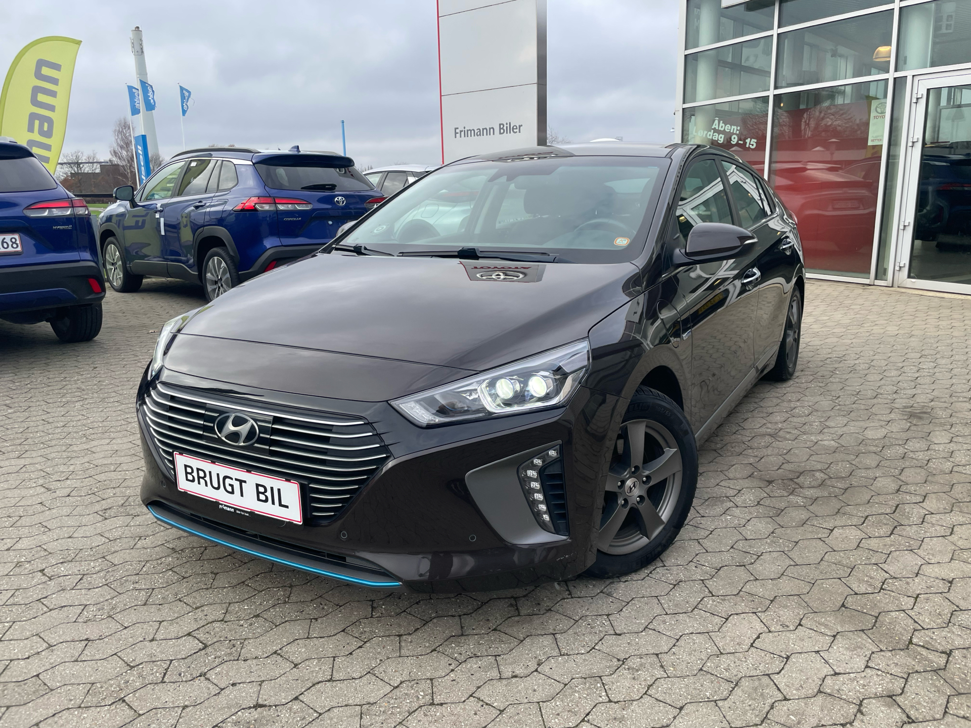 Billede af Hyundai Ioniq 1,6 GDI  Plugin-hybrid Premium plug-in 141HK 5d 6g Aut.