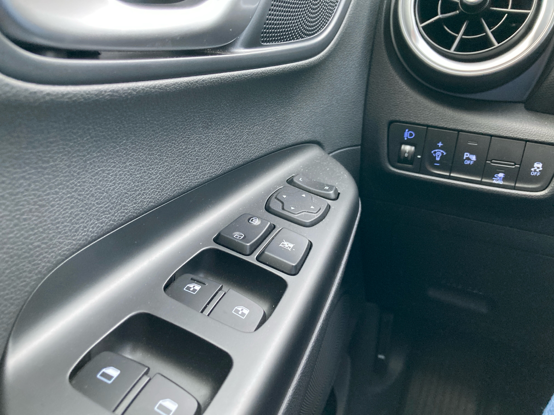 Billede af Hyundai Kona EL Essential 204HK 5d Aut.