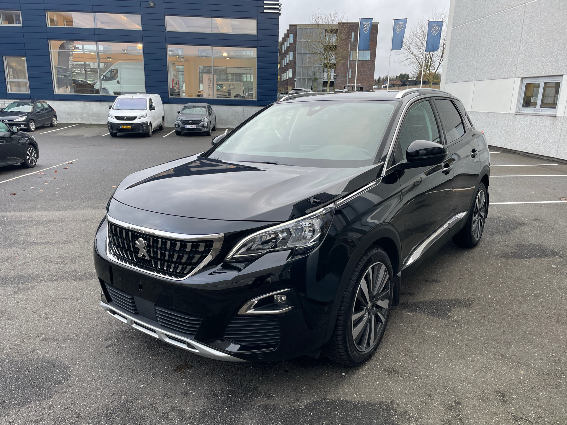 Billede af Peugeot 3008 1,2 e-THP Allure 130HK 5d 6g