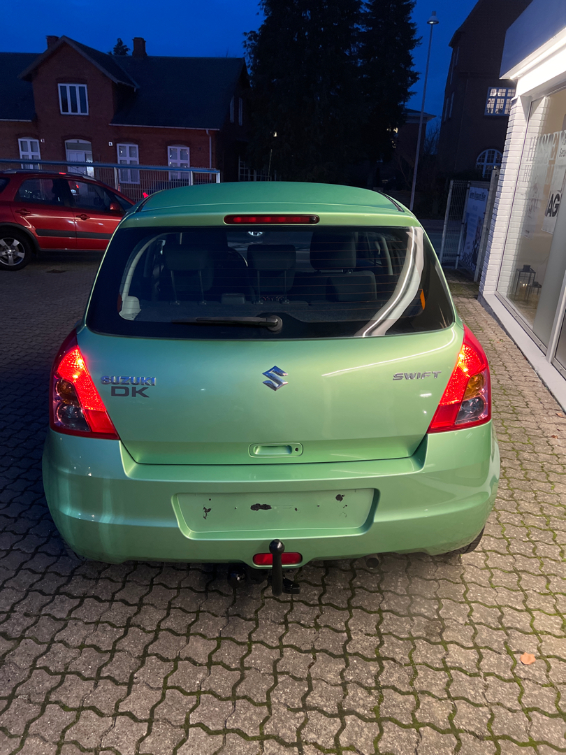 Billede af Suzuki Swift 1,3 GLX 92HK 5d