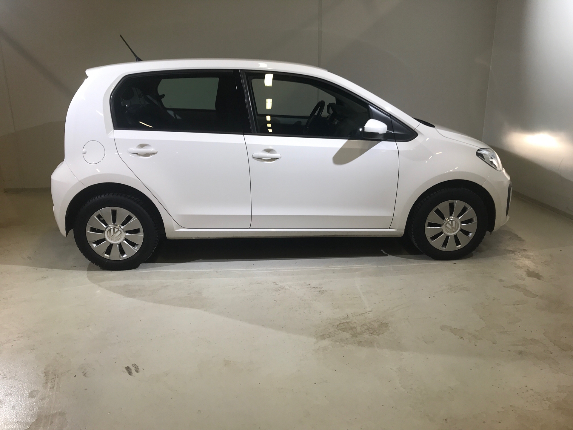 Billede af VOLKSWAGEN up 1,0 MPI Move Up! 60HK 5d