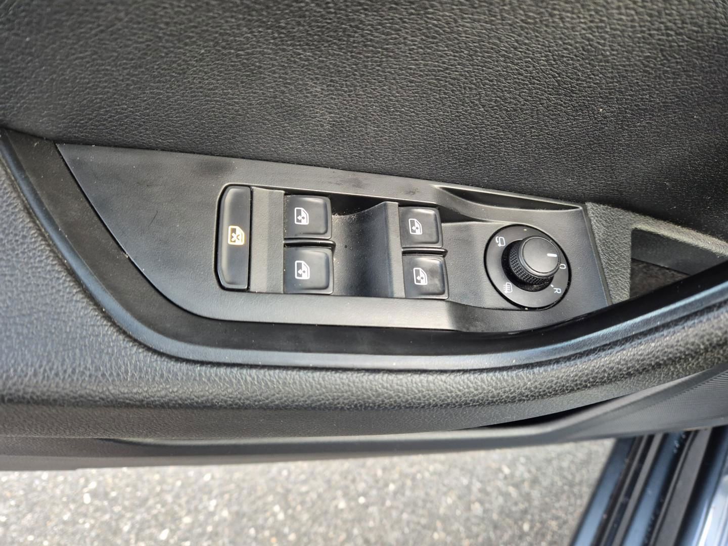 Billede af Skoda Superb Combi 2,0 TDI Ambition DSG 150HK Stc 6g Aut.