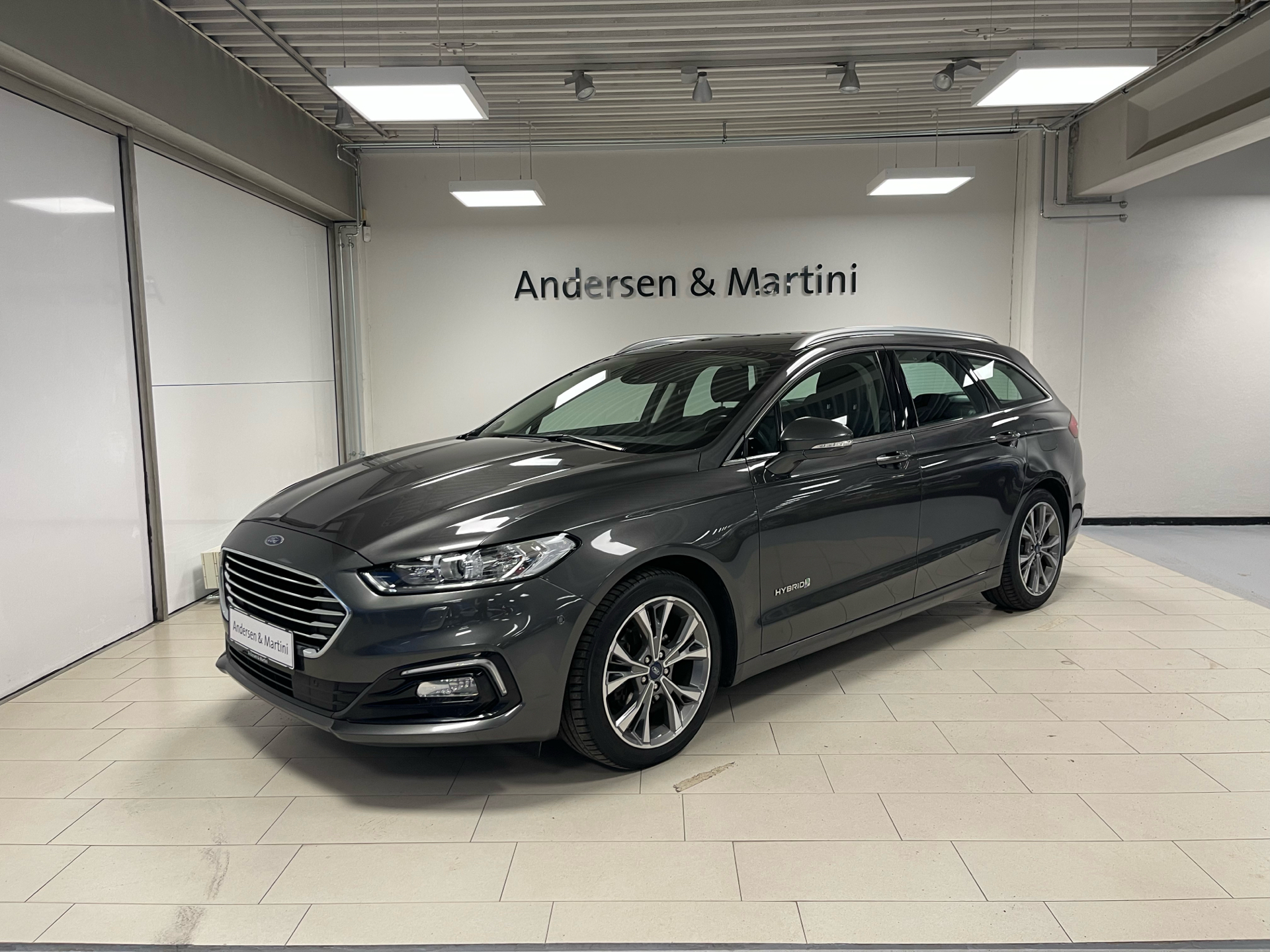 Billede af Ford Mondeo 2,0 HEV  Hybrid Titanium 187HK Stc 6g Aut.