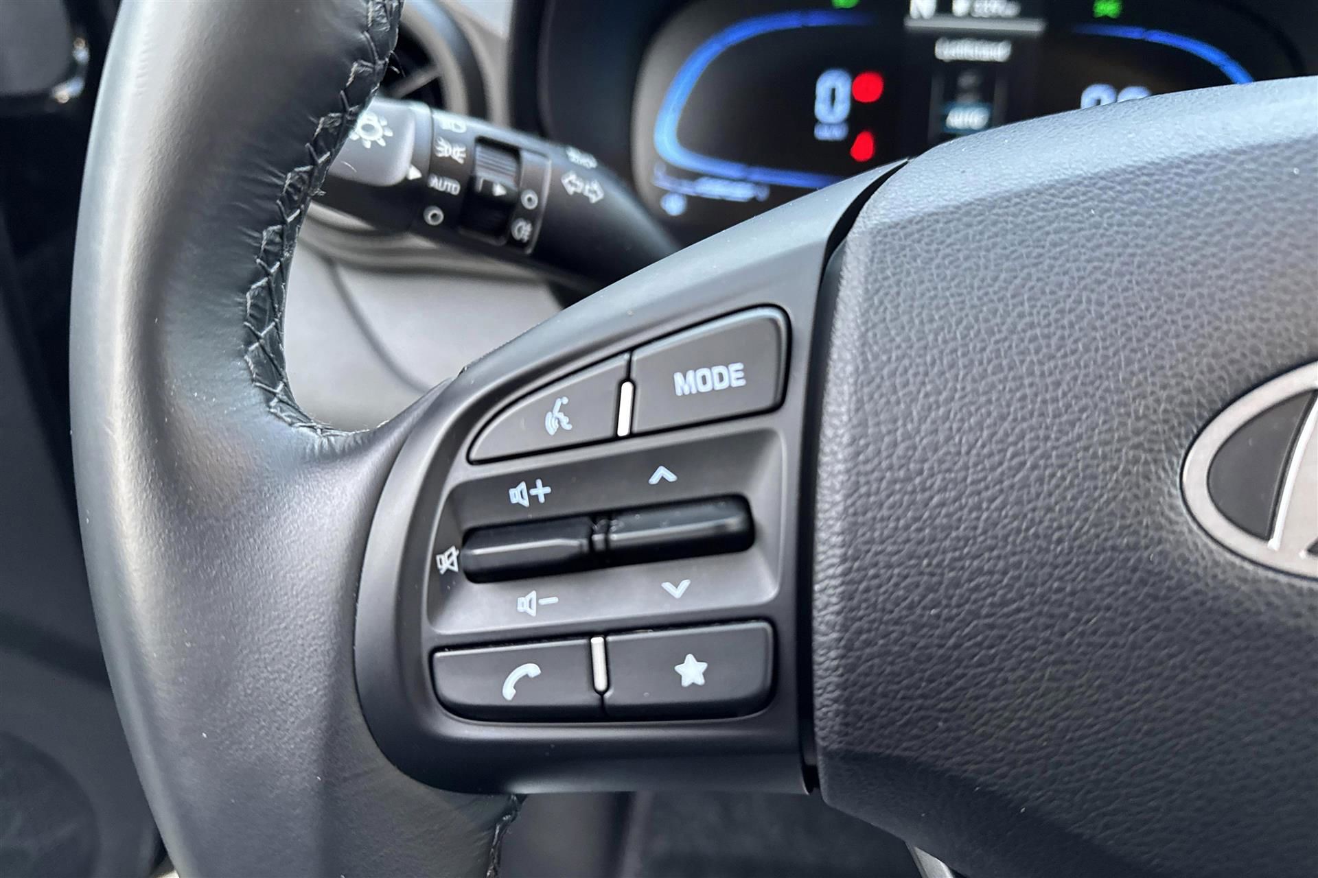 Billede af Hyundai i10 1,0 Essential AMT 67HK 5d Aut.